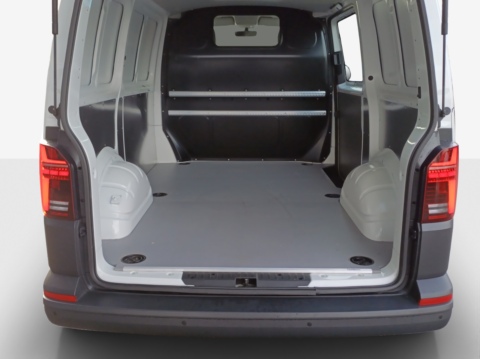 VW T6.1 2.0 TDI Entry-image-12