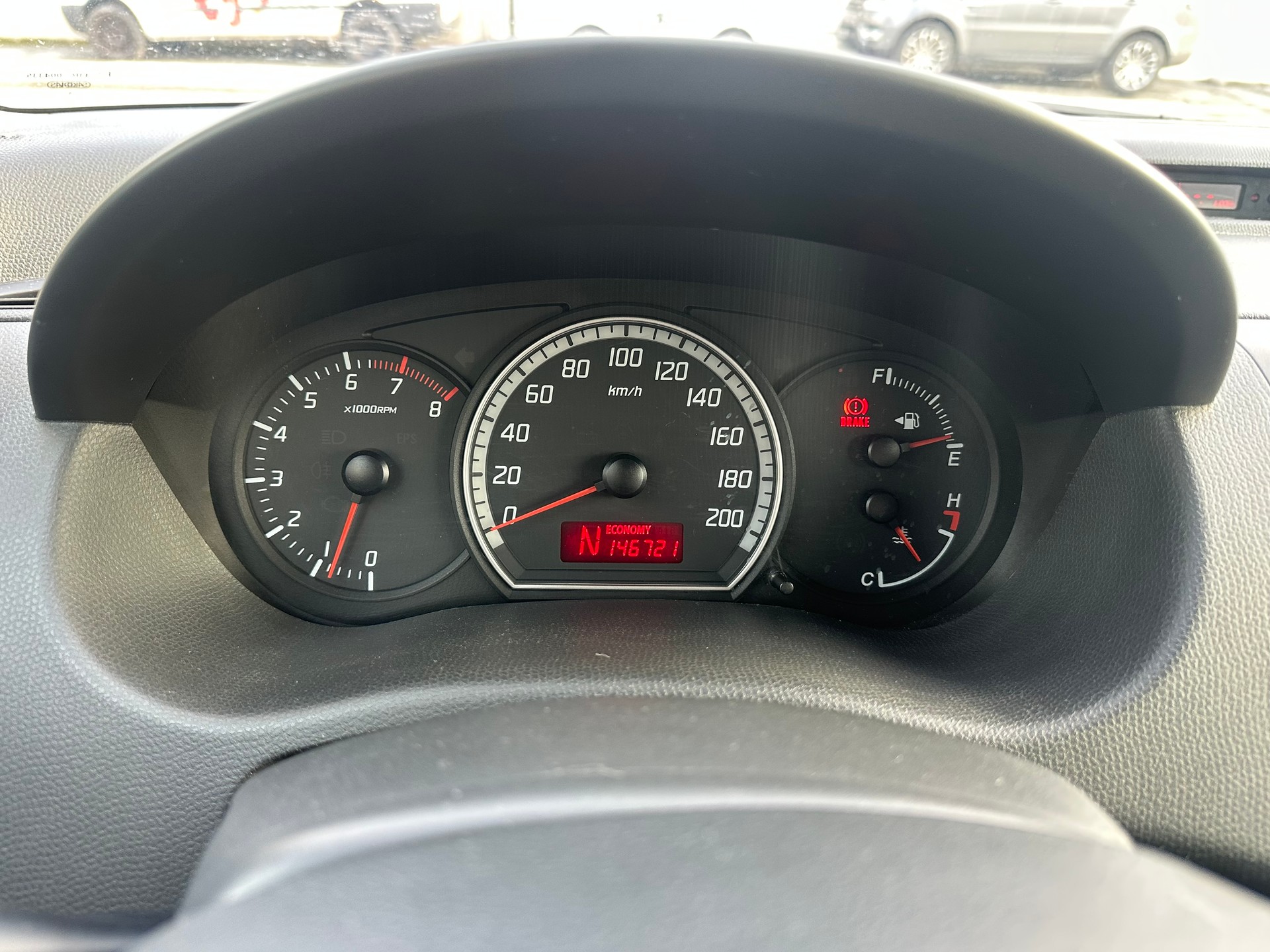 SUZUKI Swift 1.3i 16V GL-image-10