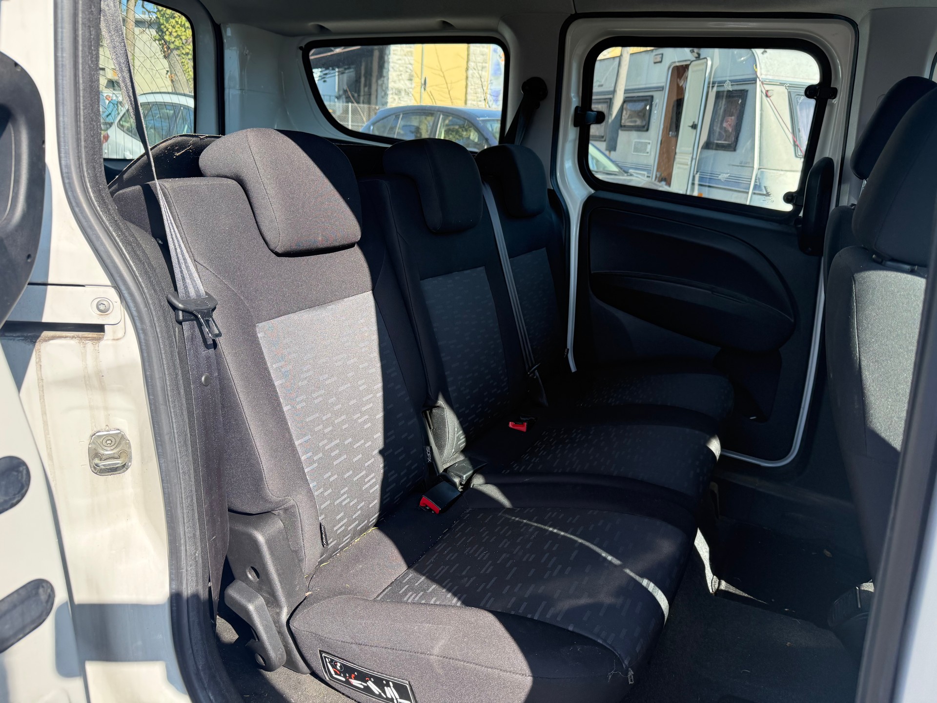 OPEL Combo 1.6 CDTI ecoFLEX Easytronic 2.4 L1H1-image-8