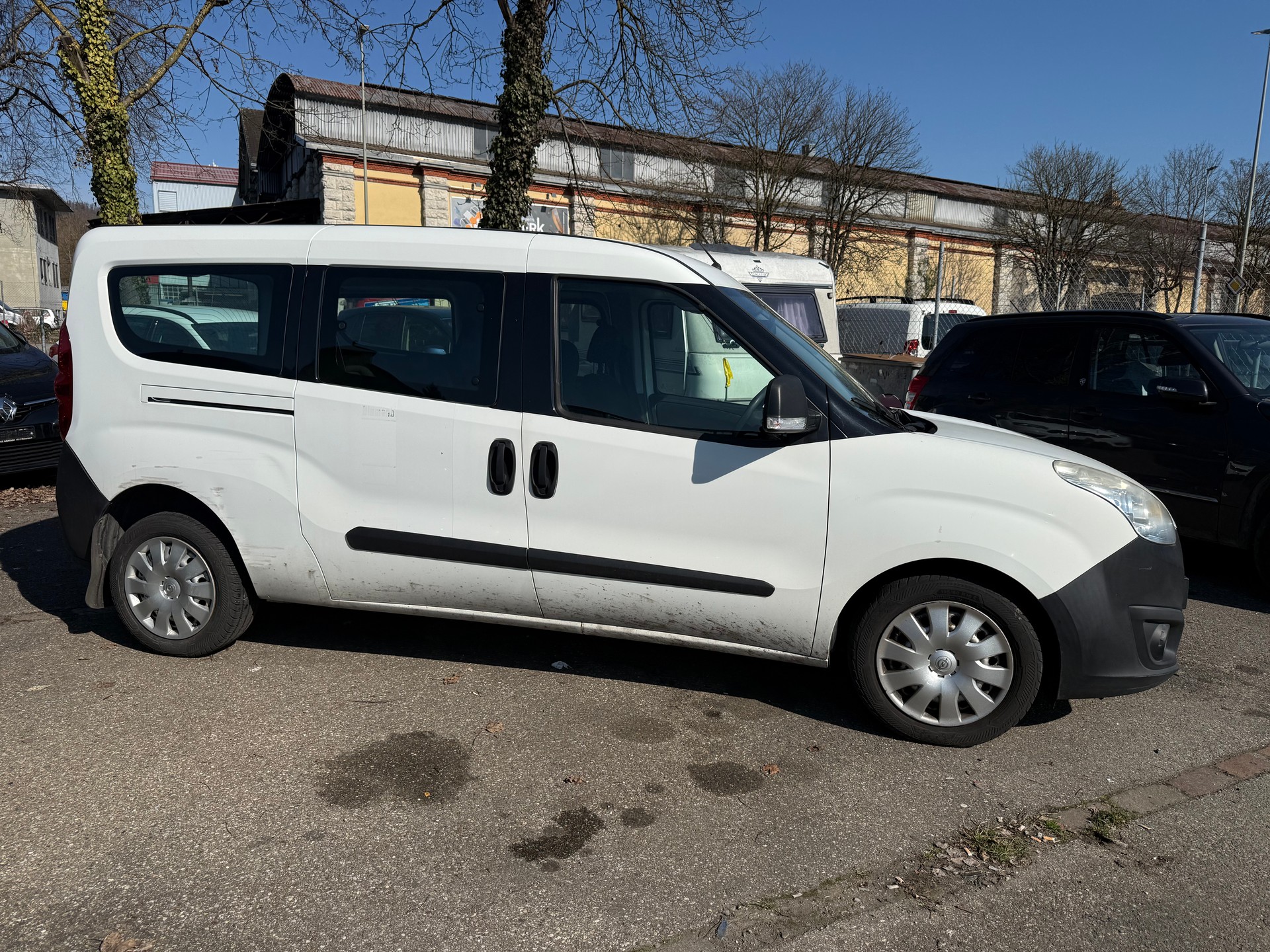 OPEL Combo 1.6 CDTI ecoFLEX Easytronic 2.4 L1H1-image-3