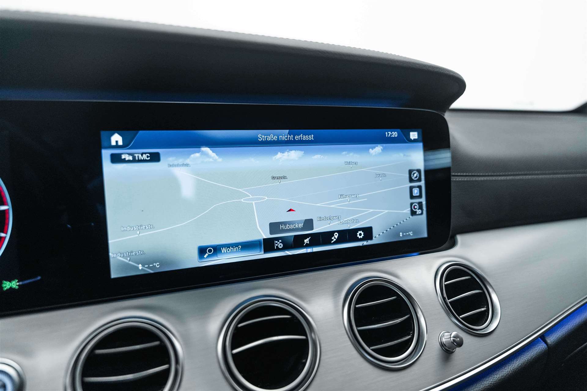 MERCEDES-BENZ MERCEDES-BENZ E 200 d FACELIFT! AMG Line 9G-Tronic-image-21