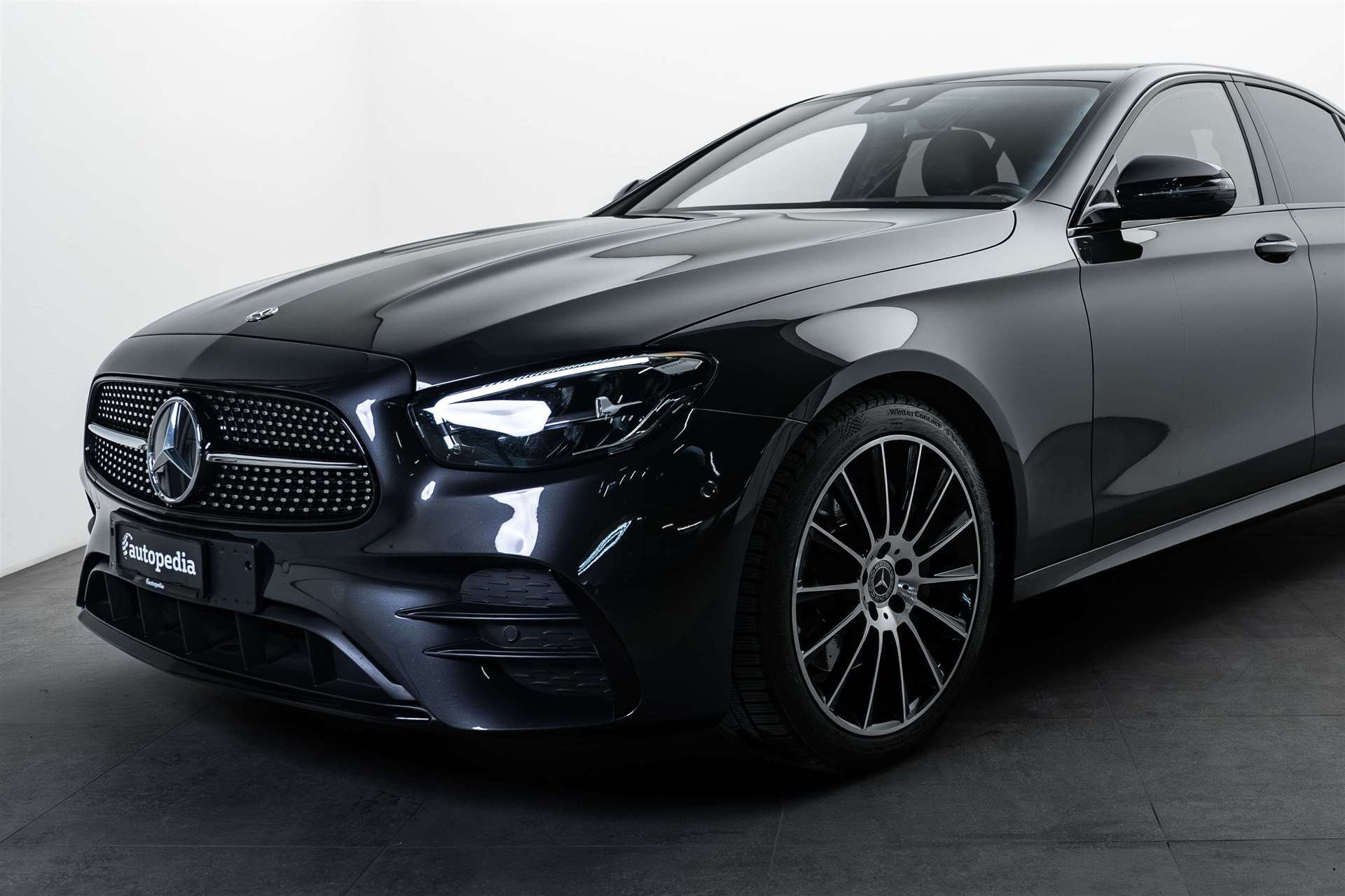 MERCEDES-BENZ MERCEDES-BENZ E 200 d FACELIFT! AMG Line 9G-Tronic-image-1