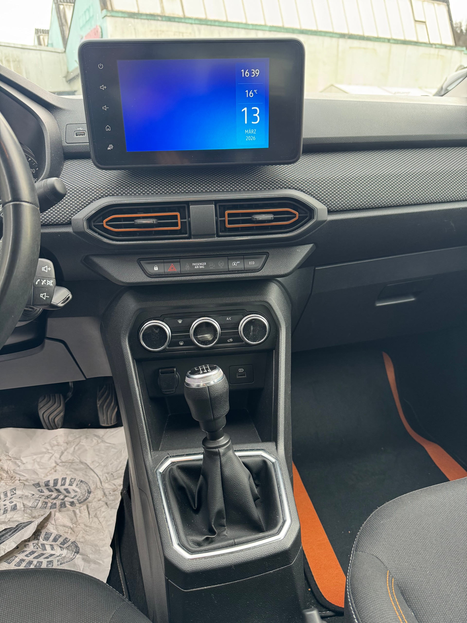 DACIA Sandero Stepway TCe 90 Essential-image-12