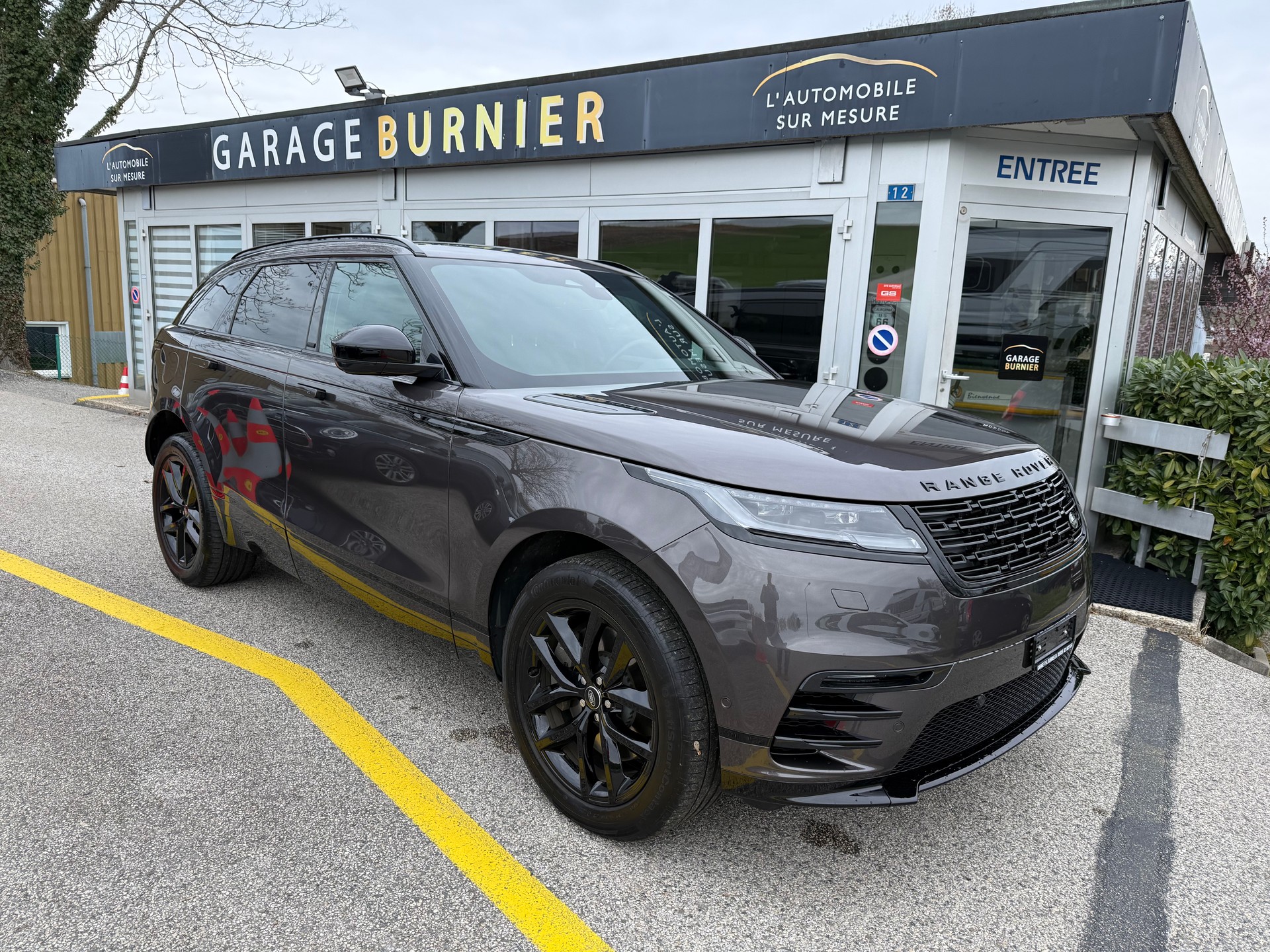 LAND ROVER Range Rover Velar P400e 2.0 I4 PHEV Dynamic SE Automatic-image-0