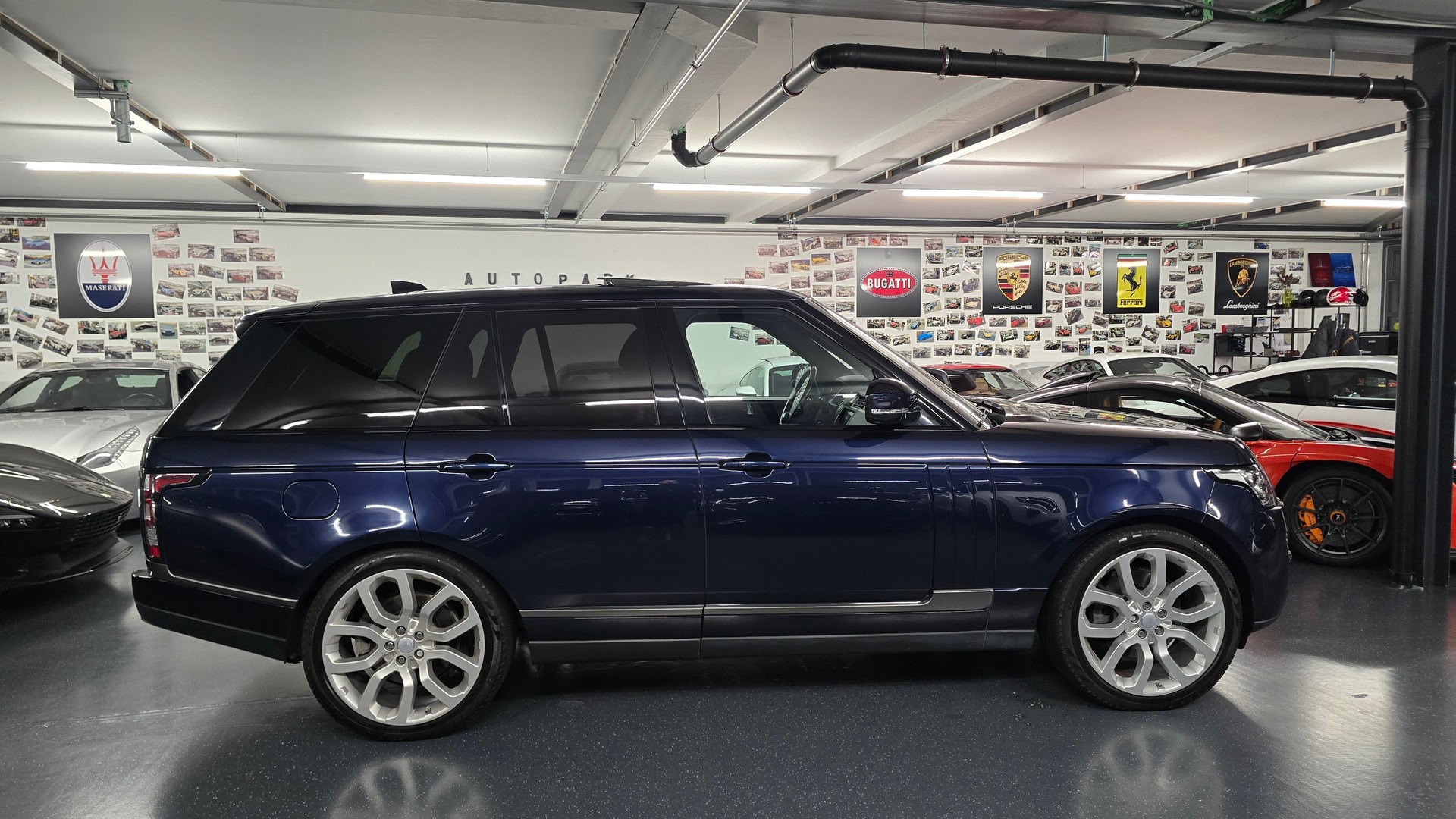 LAND ROVER Range Rover 3.0 TDV6 HSE Automatic-image-4