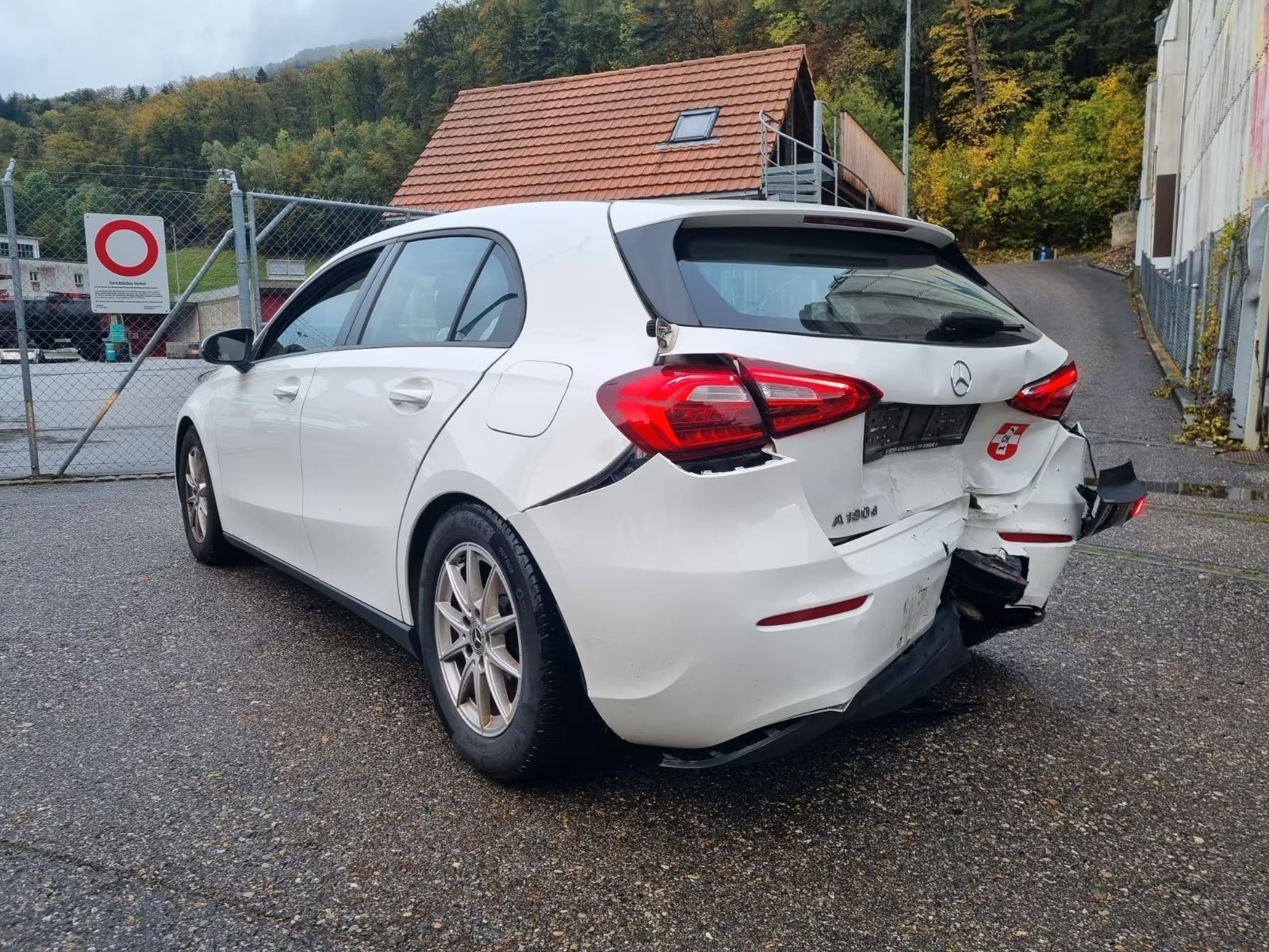 MERCEDES-BENZ A 180 d Style 7G-DCT-image-3