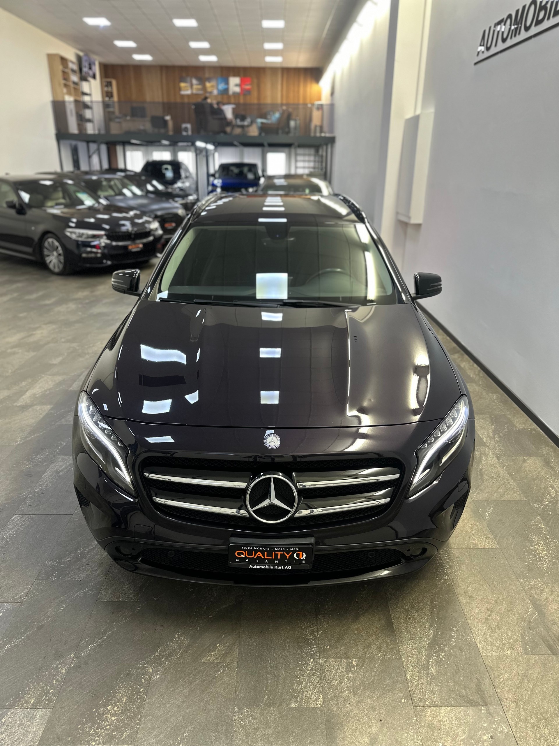 MERCEDES-BENZ GLA 250 4Matic 7G-DCT-image-11