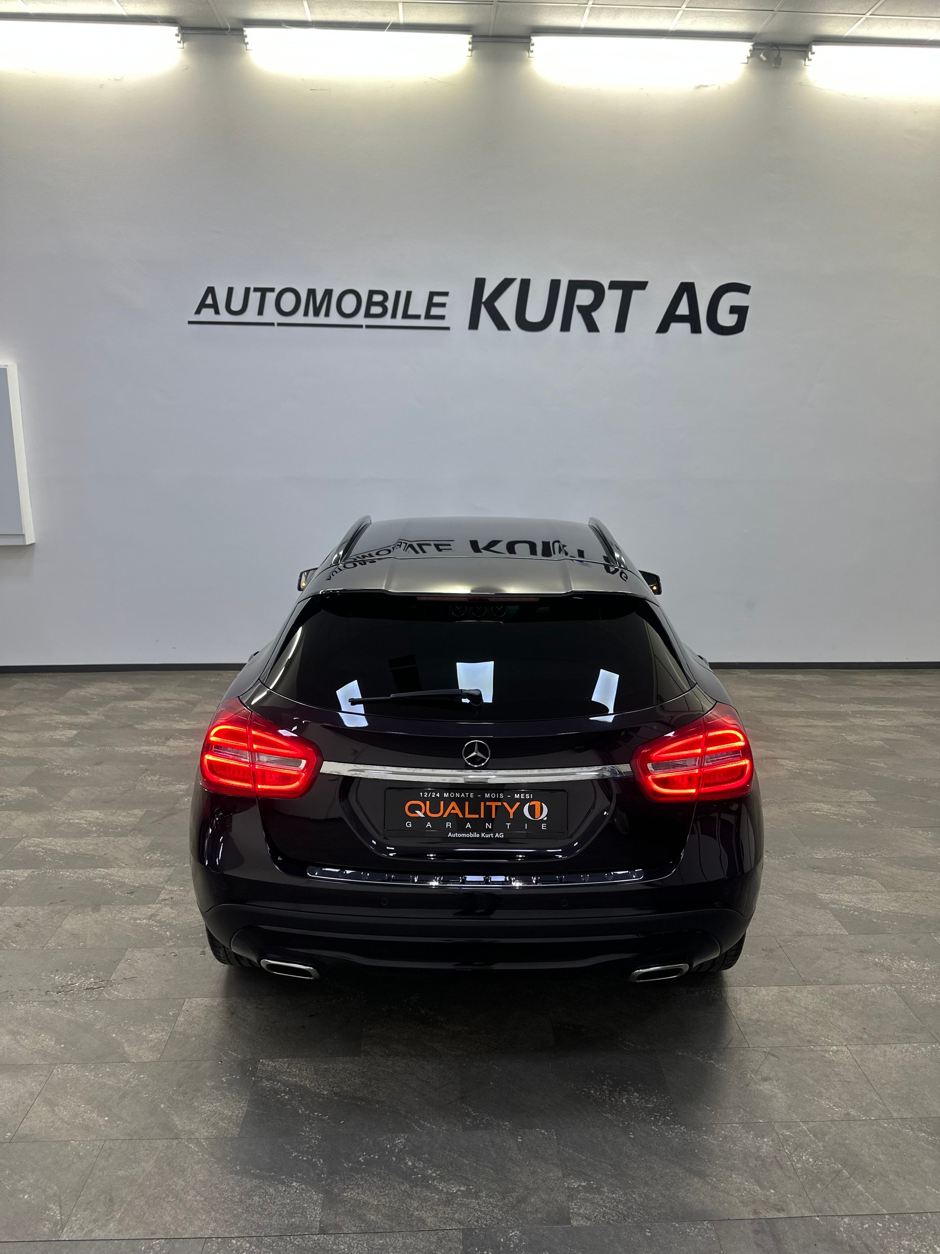 MERCEDES-BENZ GLA 250 4Matic 7G-DCT-image-7