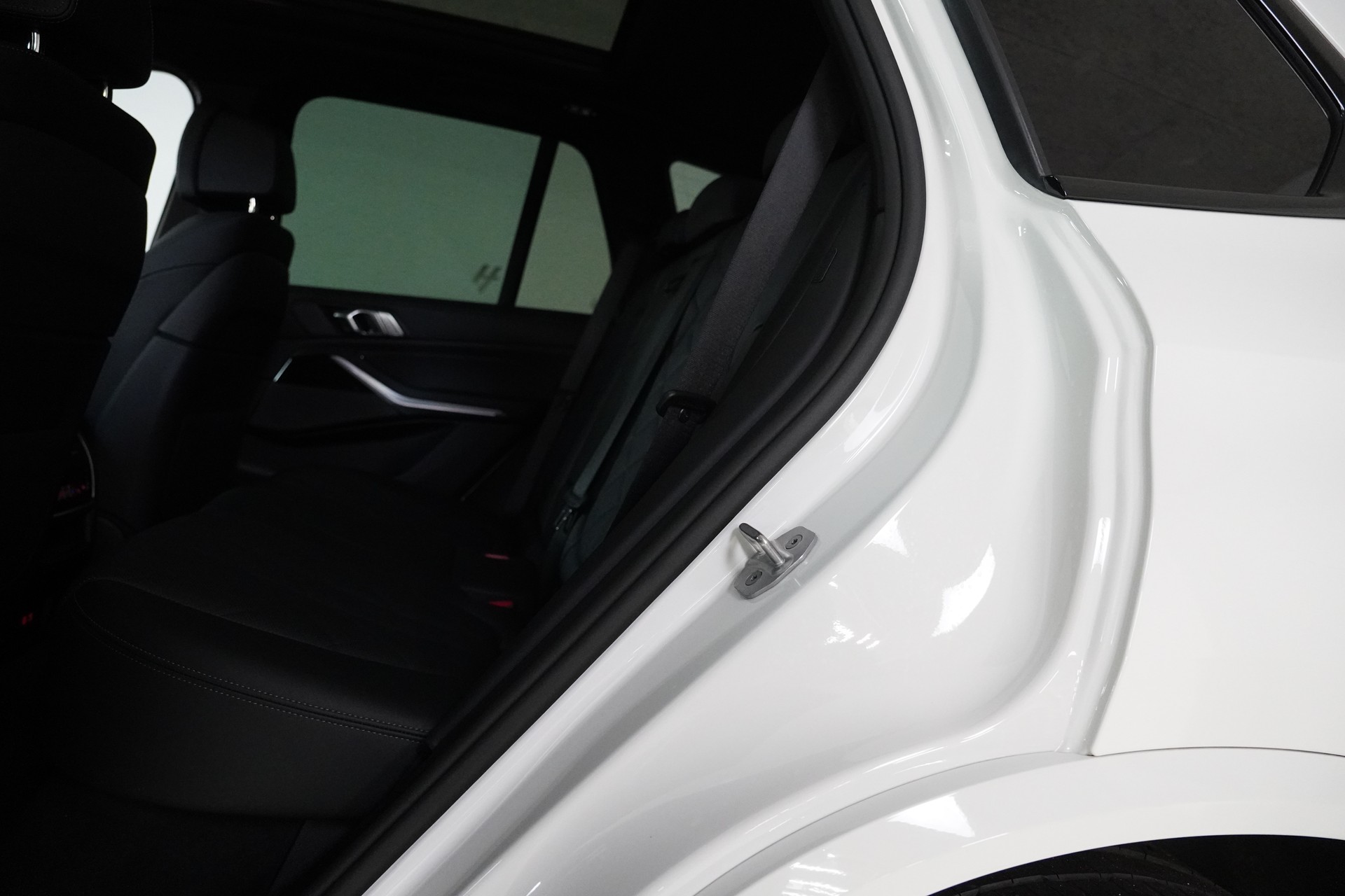 BMW X5 xDrive 48V 30d M Sport Steptronic-image-12