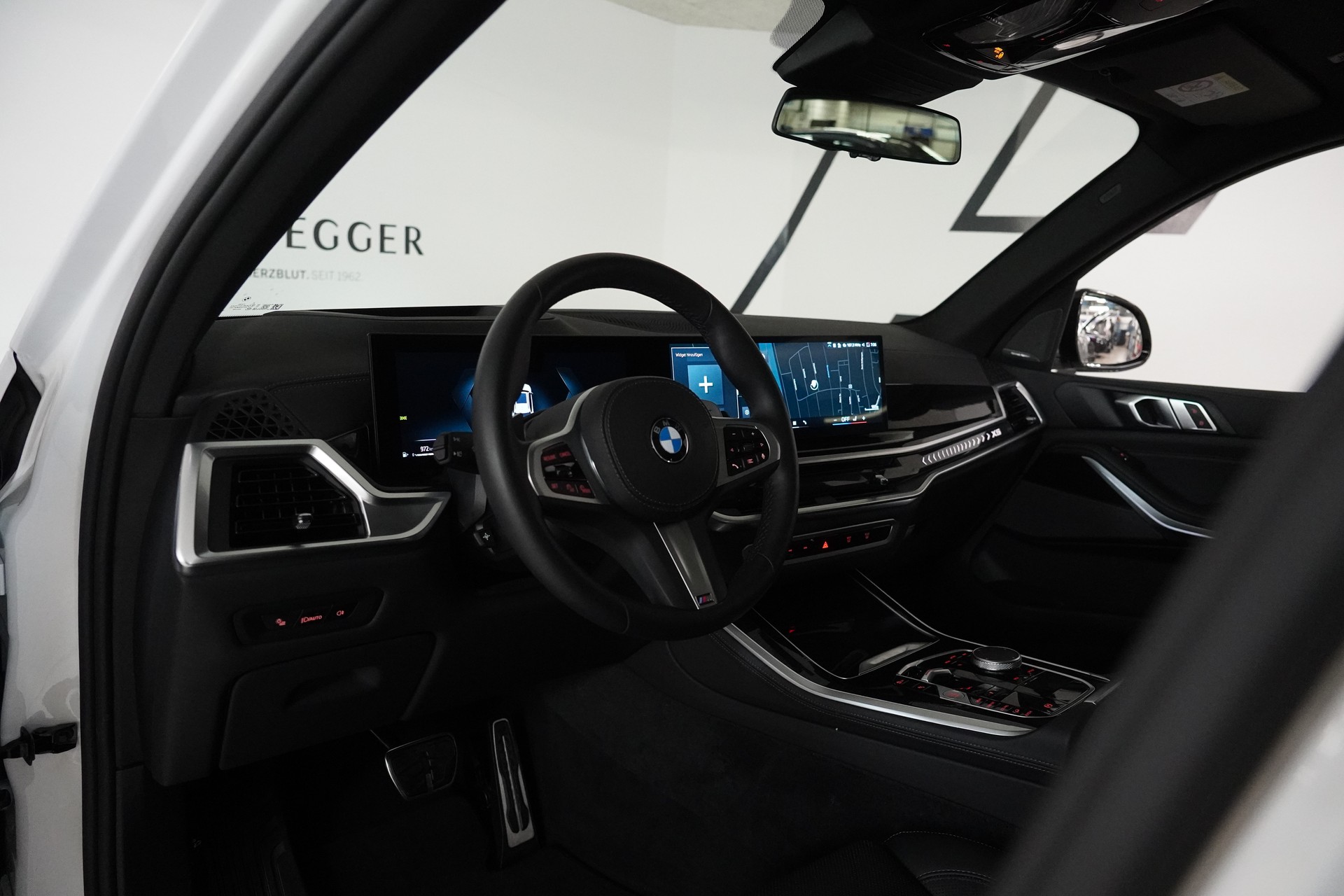 BMW X5 xDrive 48V 30d M Sport Steptronic-image-23