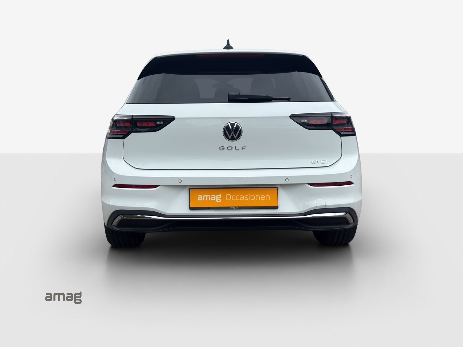 VW Golf 1.5 e TSI mHEV Style DSG-image-3