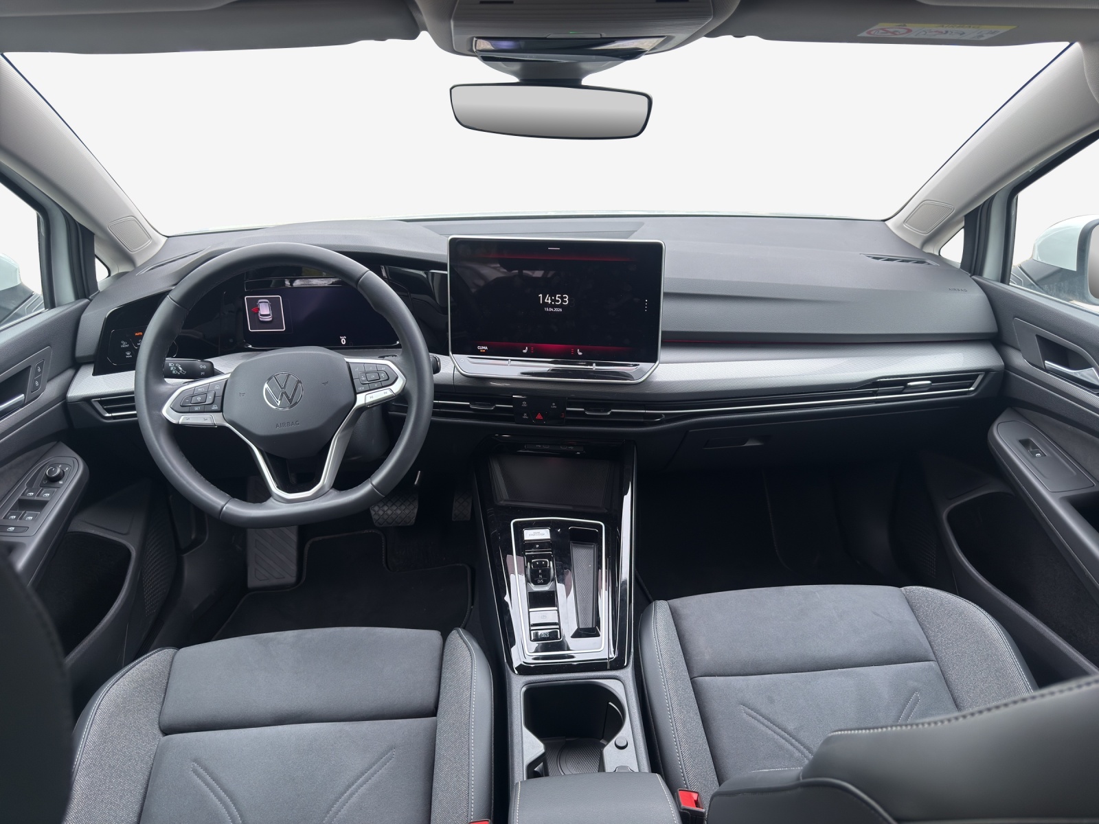 VW Golf 1.5 e TSI mHEV Style DSG-image-8