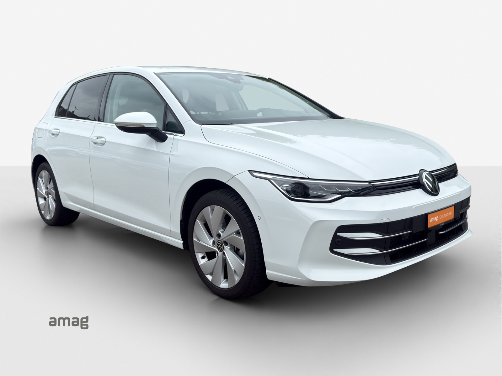 VW Golf 1.5 e TSI mHEV Style DSG-image-5