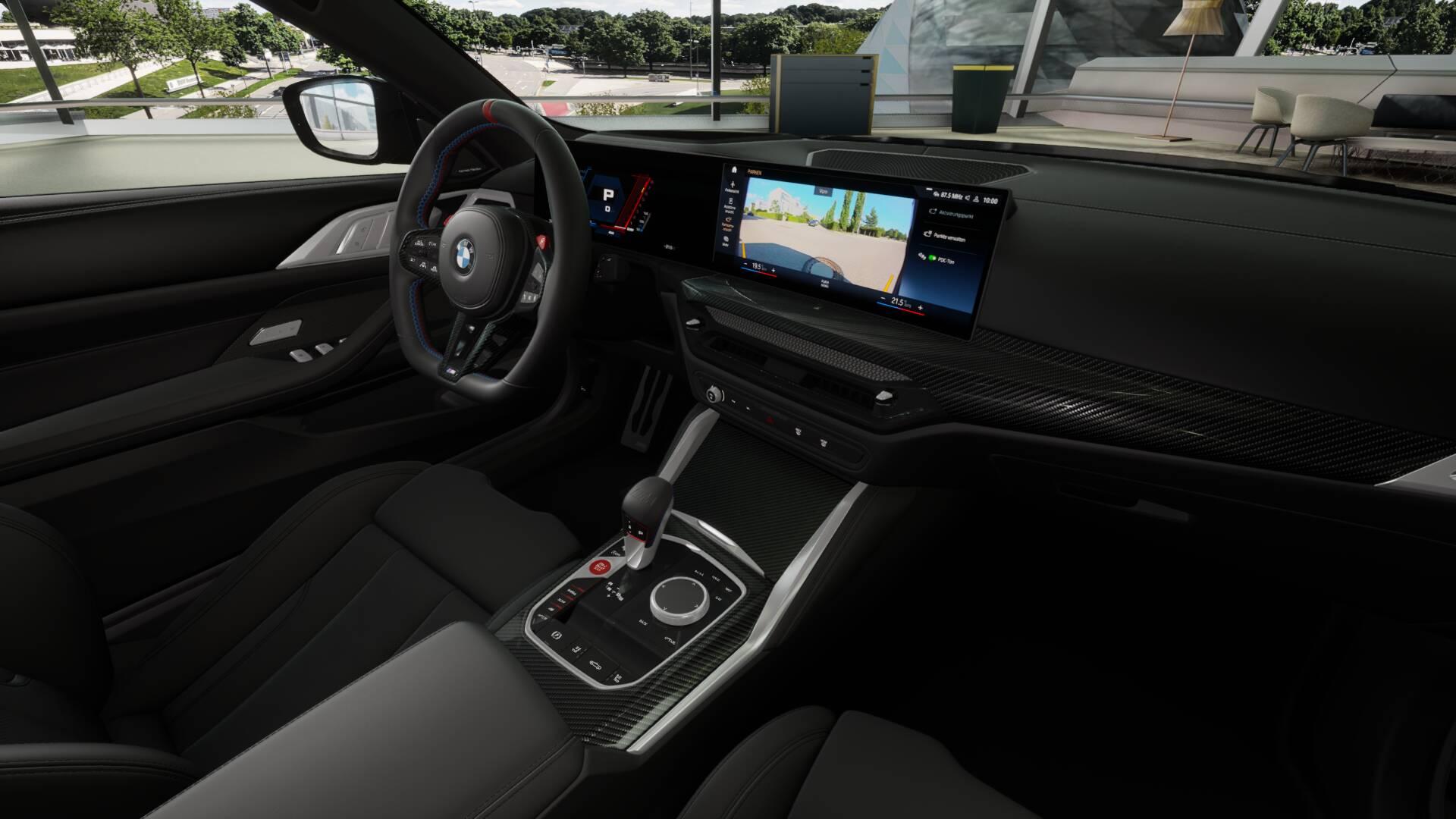 BMW M4 Competition xDrive Cabrio-image-13