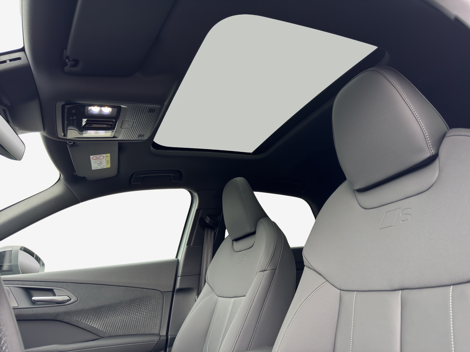 AUDI Q3 Sportback TFSI quattro 150 kW S tronic-image-15