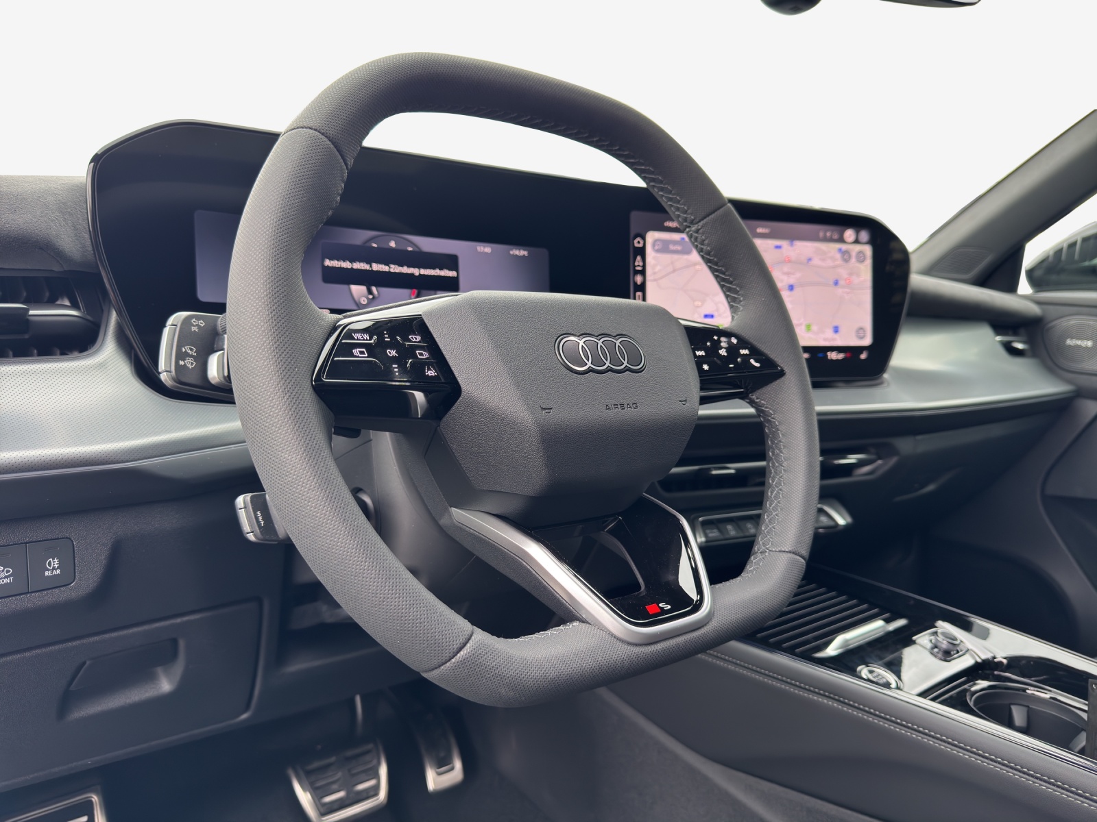 AUDI Q3 Sportback TFSI quattro 150 kW S tronic-image-9
