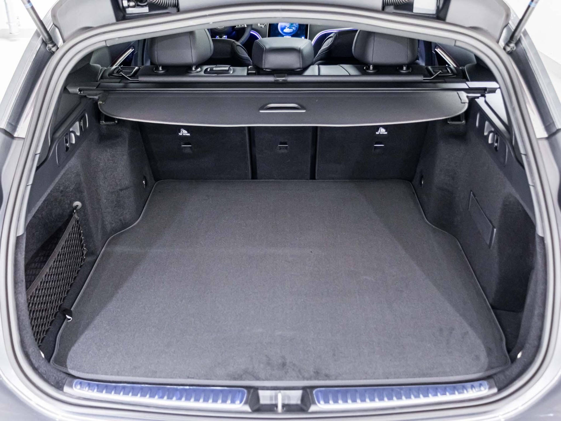 MERCEDES-BENZ C 300 4MATIC T-Modell-image-13