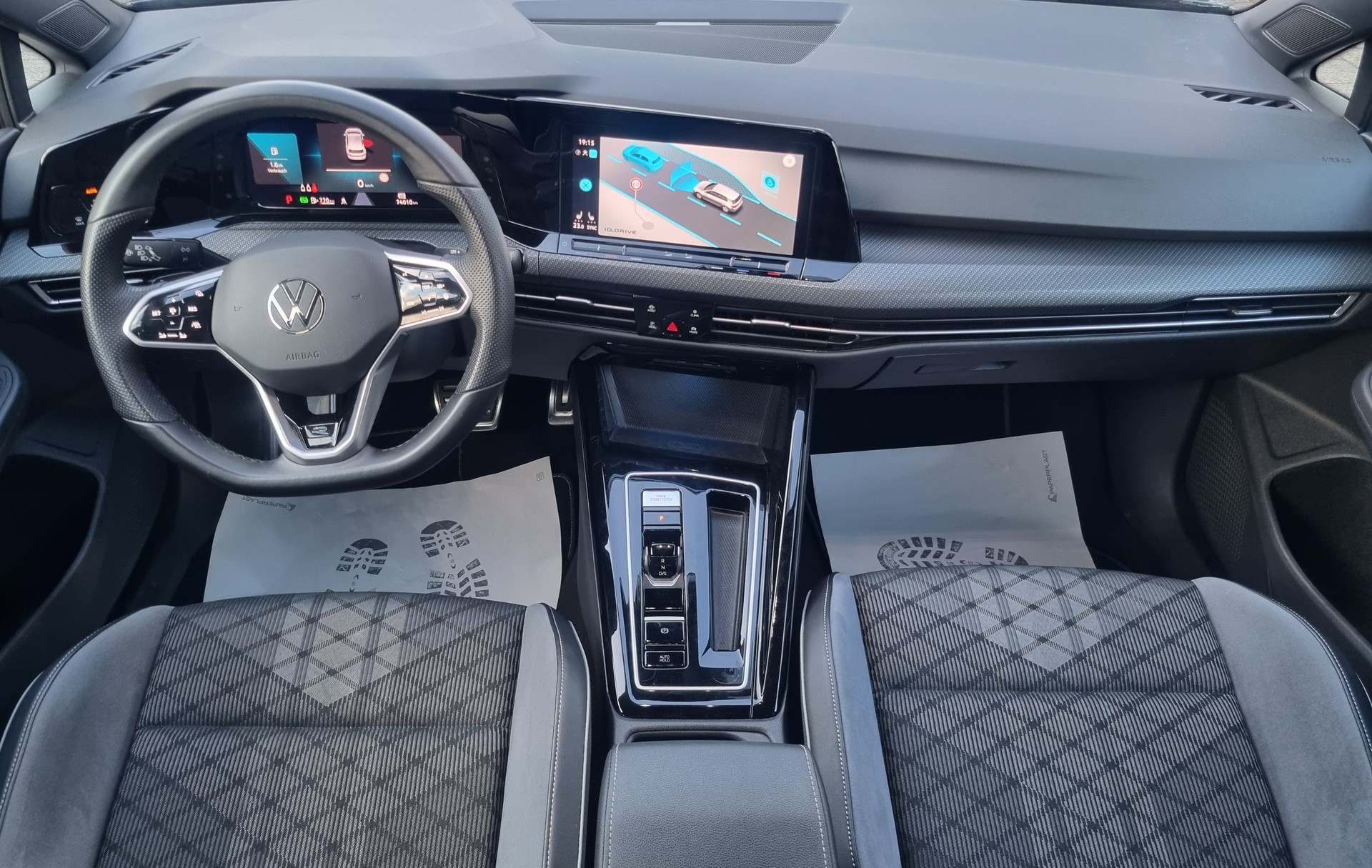 VW Golf VIII 1.5 e TSI 2 x R-Line DSG-image-10