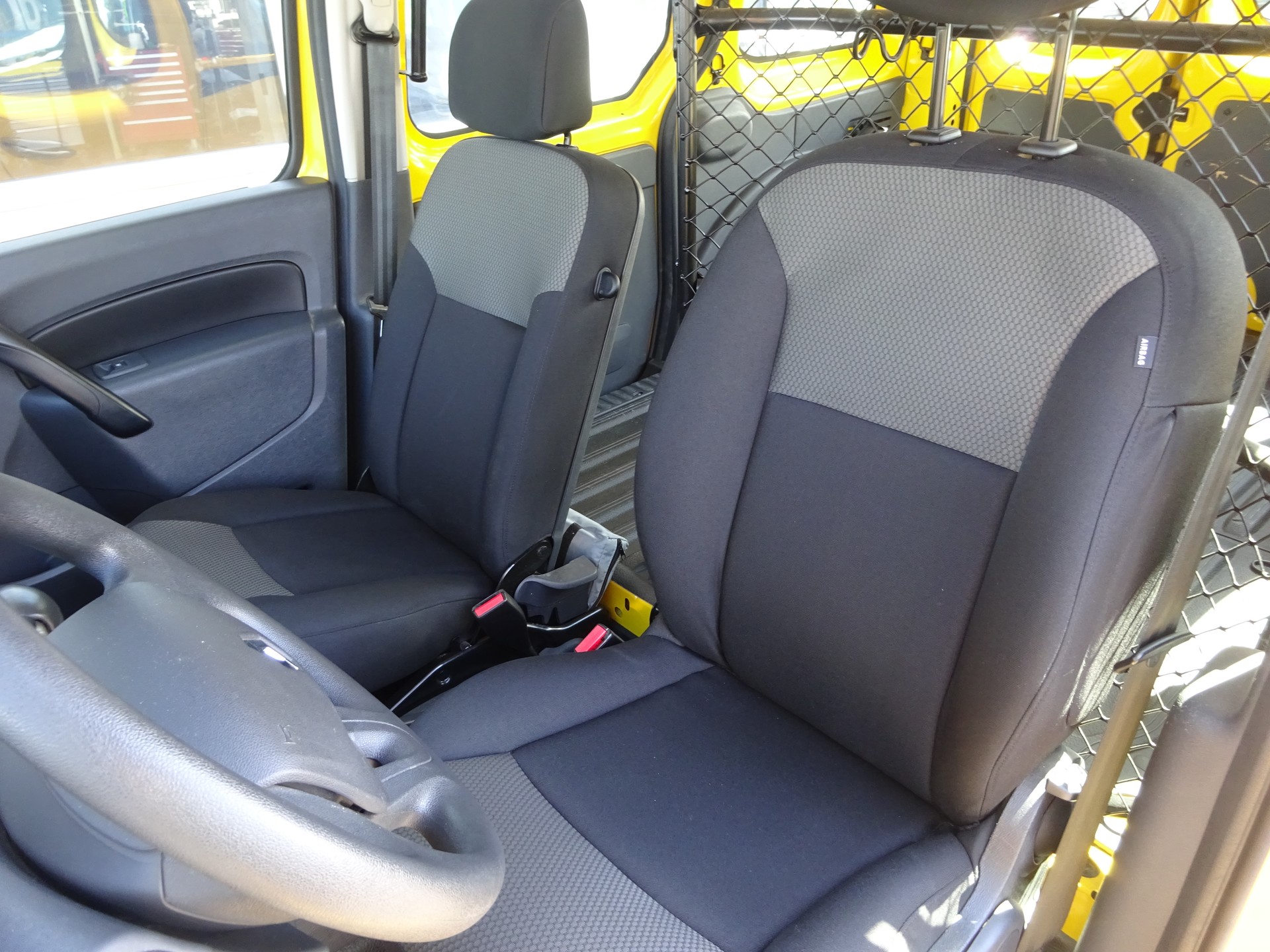 RENAULT Kangoo Maxi Z.E. 33 R60 Access 2 Plätze-image-6