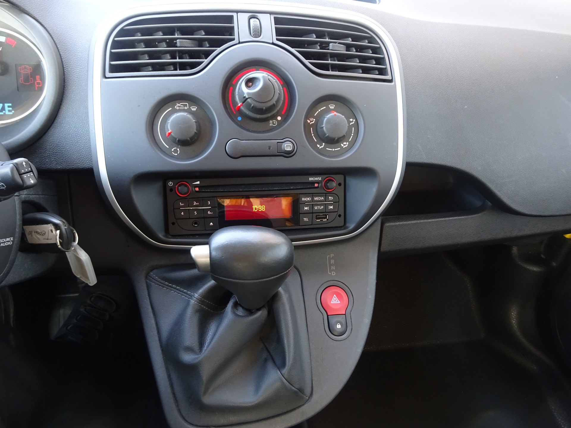 RENAULT Kangoo Maxi Z.E. 33 R60 Access 2 Plätze-image-10