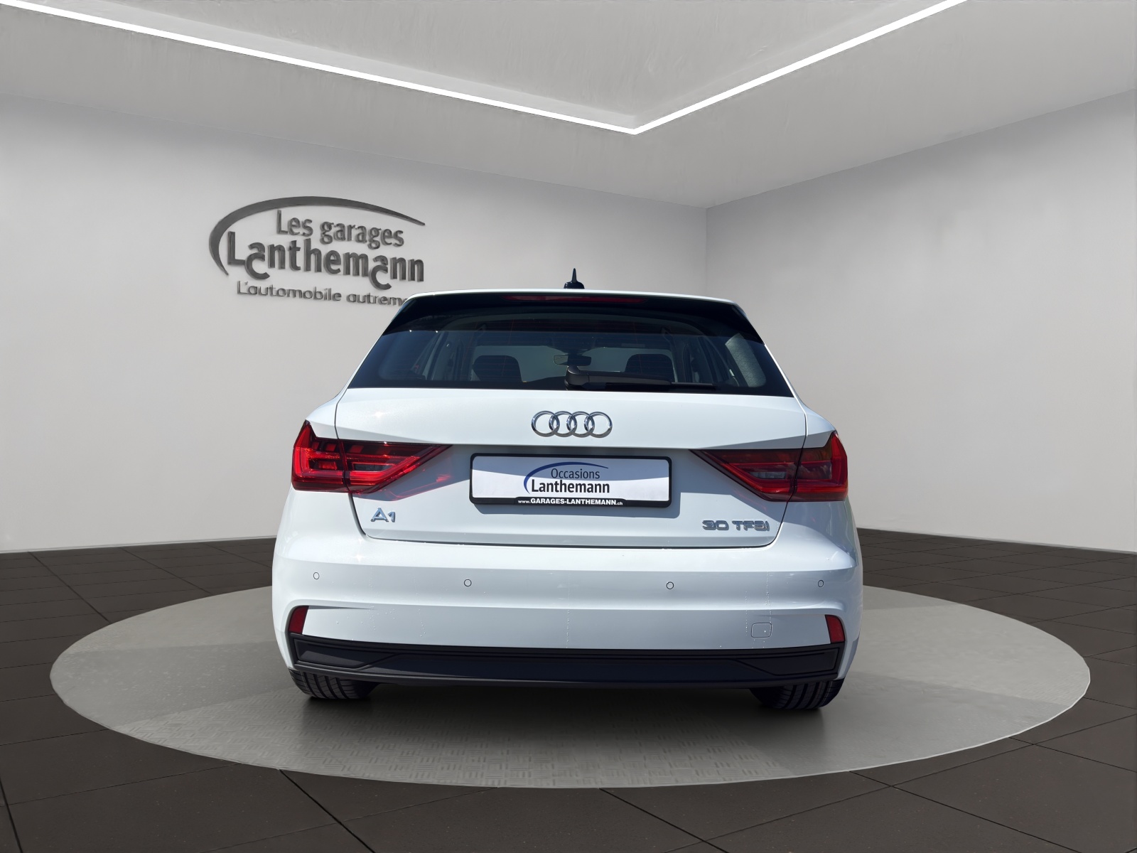 AUDI A1 Sportback 30 TFSI Attraction S-tronic-image-3