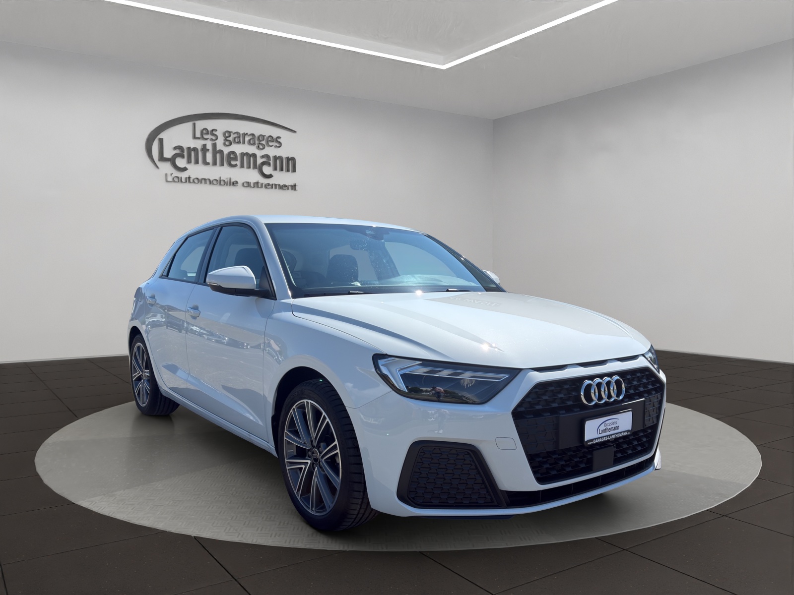 AUDI A1 Sportback 30 TFSI Attraction S-tronic-image-5