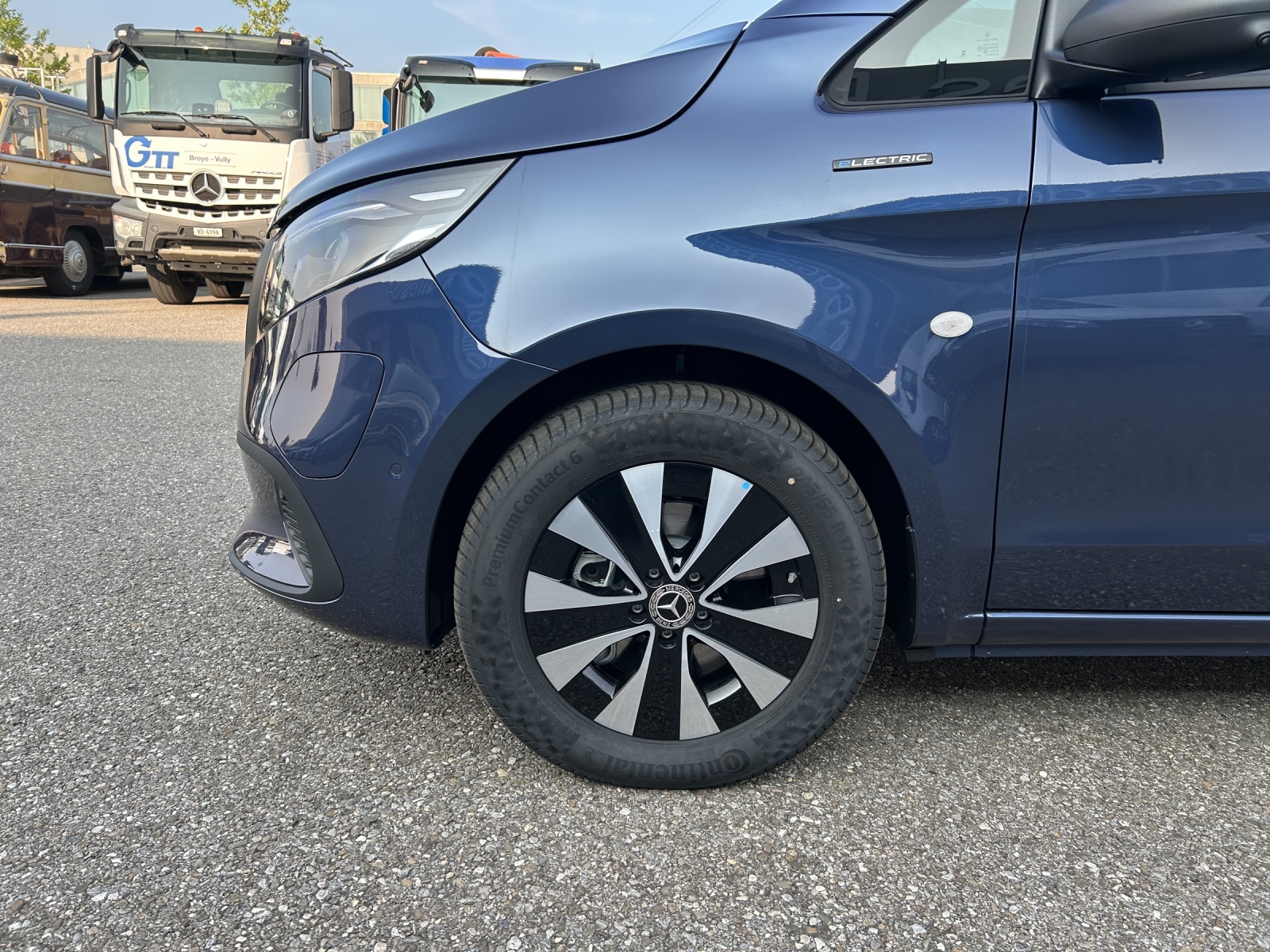 MERCEDES-BENZ eVito Tourer 90kWh Lang-image-12