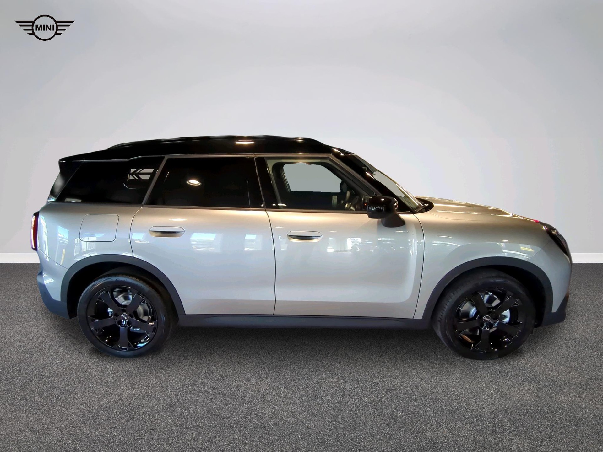 MINI Countryman C-image-3