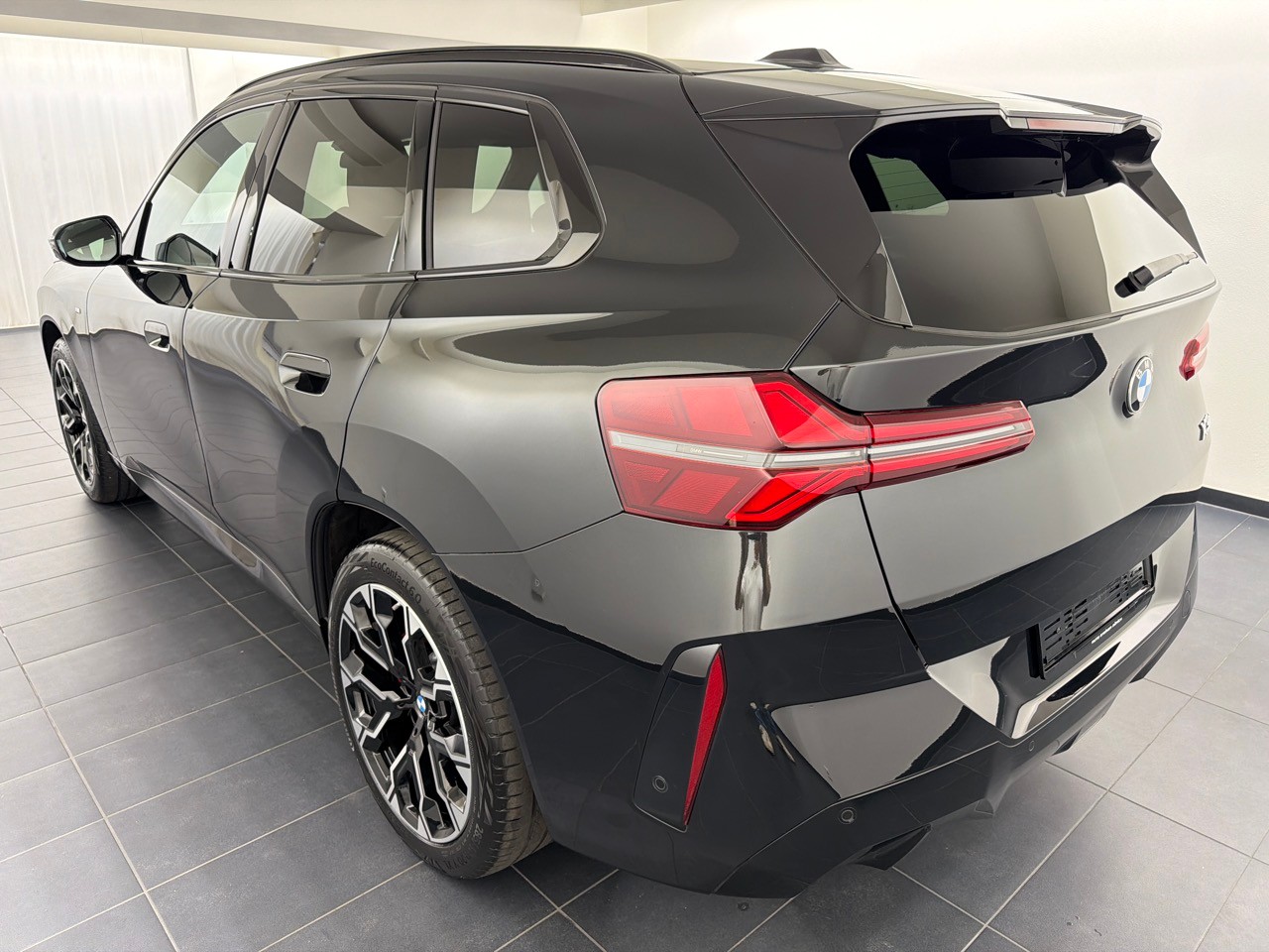 BMW X3 xDrive 48V 40d M Sport Pro-image-1