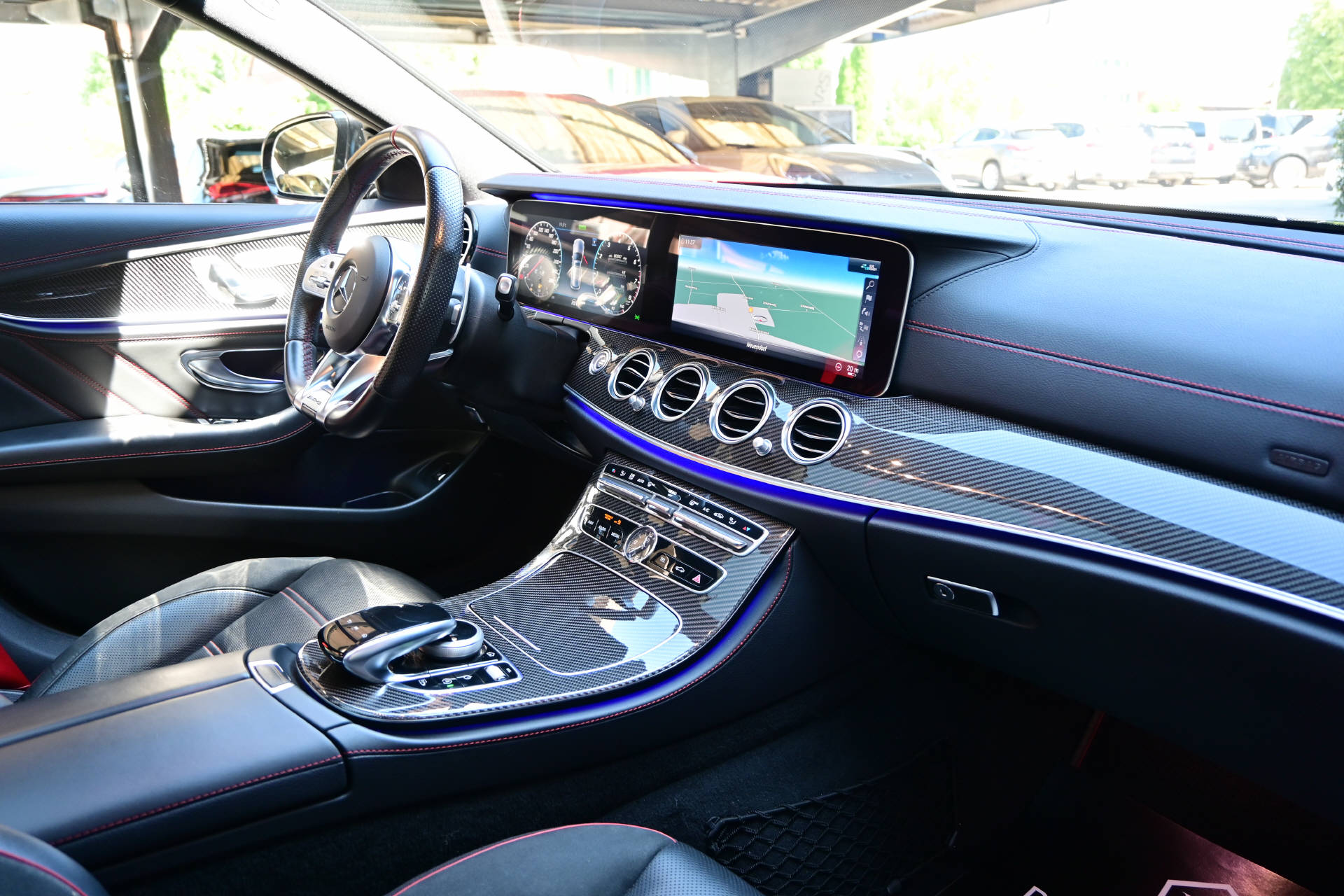 MERCEDES-BENZ E 53 AMG 4matic+ Kombi *Carbon*Burmester*Fahrassistenz Plus*-image-26