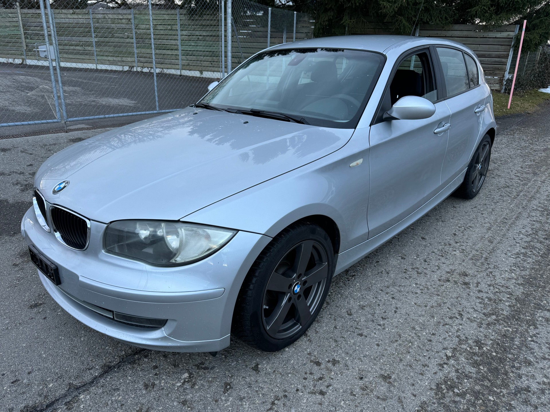 BMW 120d-image-0