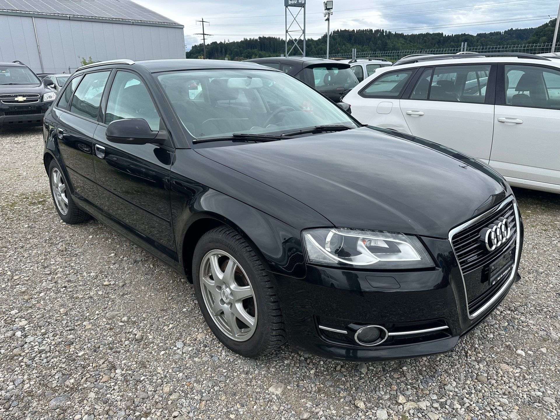 AUDI A3 Sportback 2.0 TDI Attraction quattro-image-2