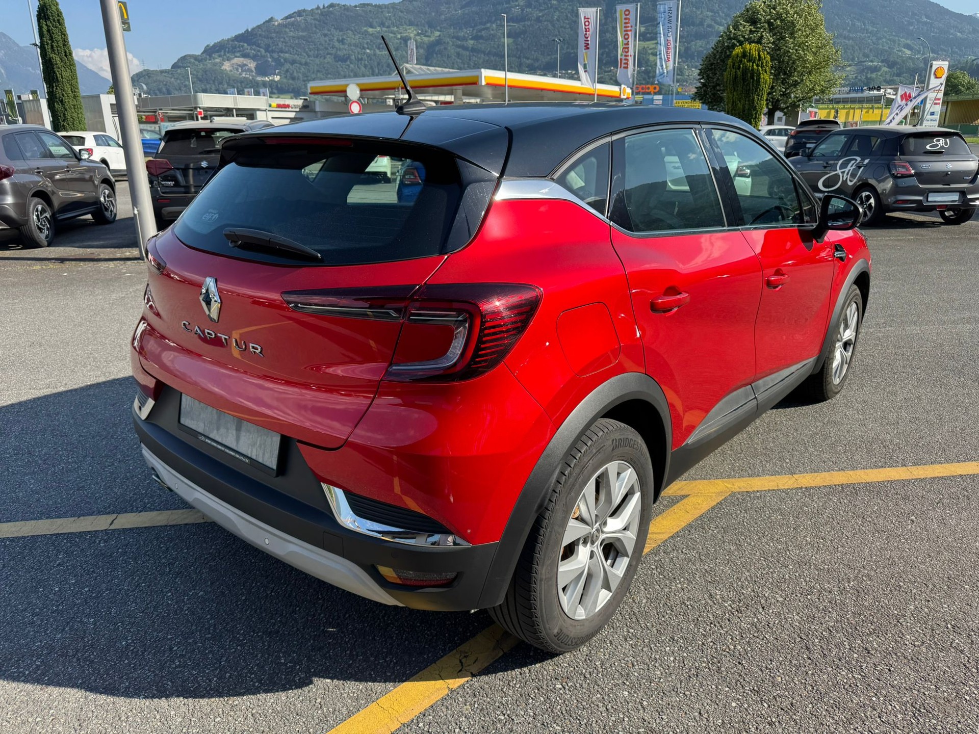 RENAULT Captur 1.3 TCe EDC Intens EDC-image-4