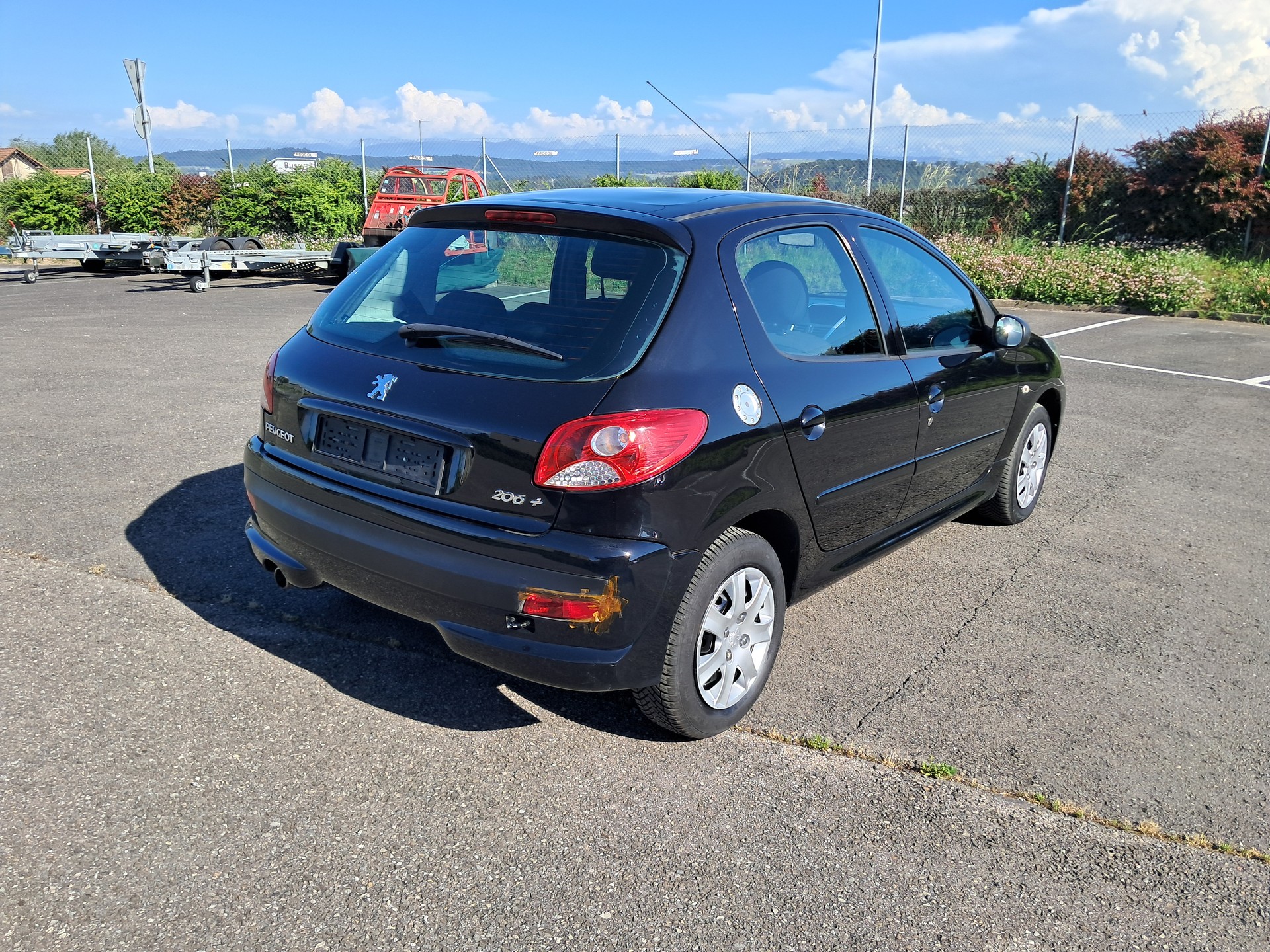 PEUGEOT 206+ 1.4 Trendy-image-1