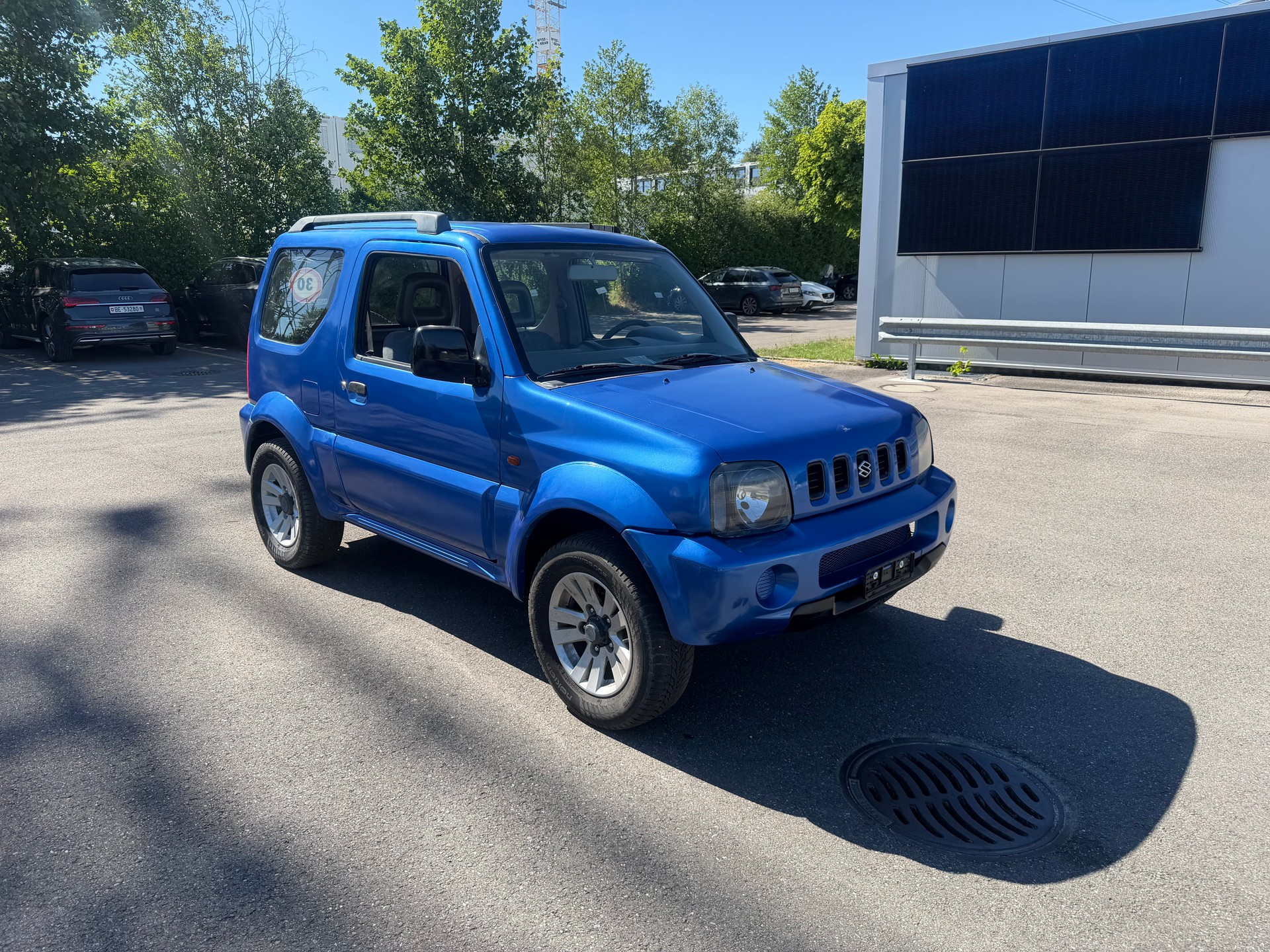 SUZUKI Jimny 1.3 16V JLX-image-0