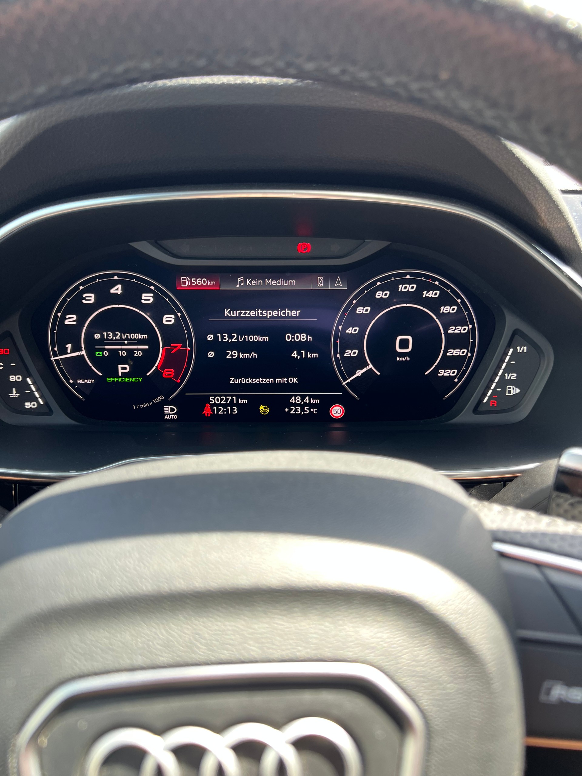 AUDI 2.5 TFSI quattro S-Tronic-image-12