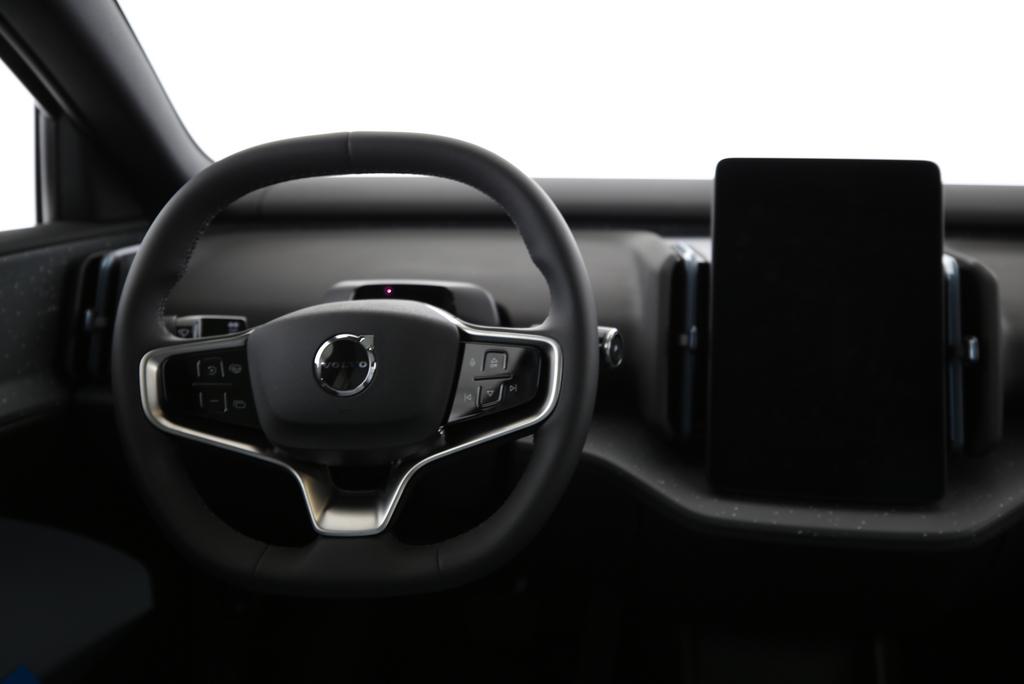 VOLVO EX30 E60 Twin Ultra Performance AWD-image-7