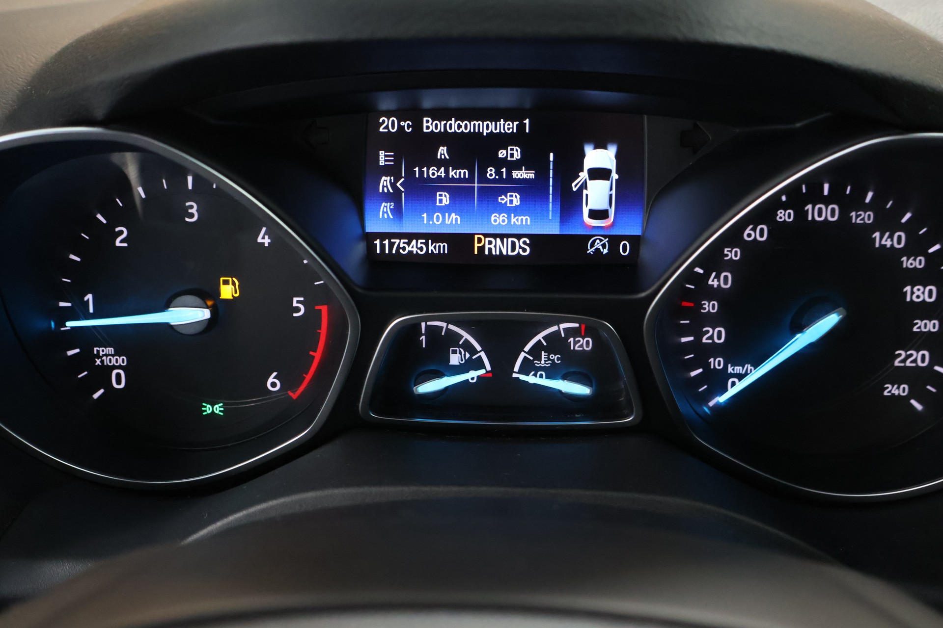 FORD Kuga 2.0 TDCi ST Line High 4WD PowerShift-image-24