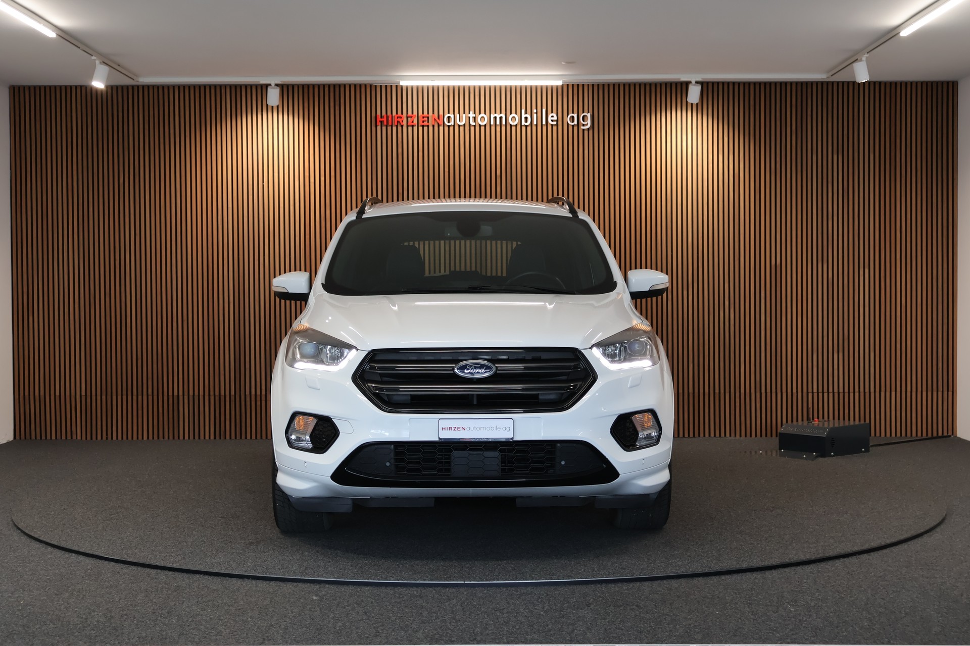 FORD Kuga 2.0 TDCi ST Line High 4WD PowerShift-image-7