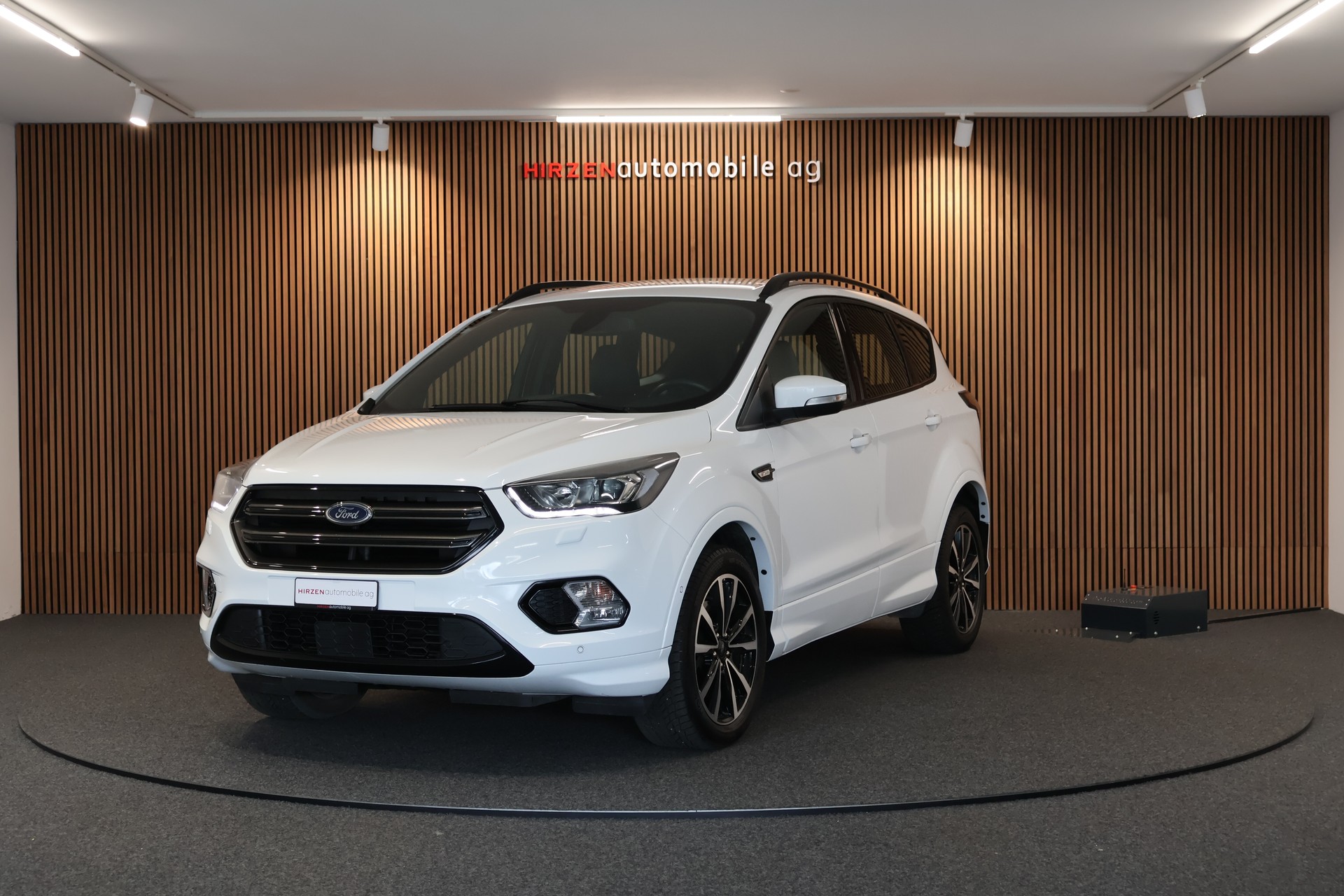 FORD Kuga 2.0 TDCi ST Line High 4WD PowerShift-image-0