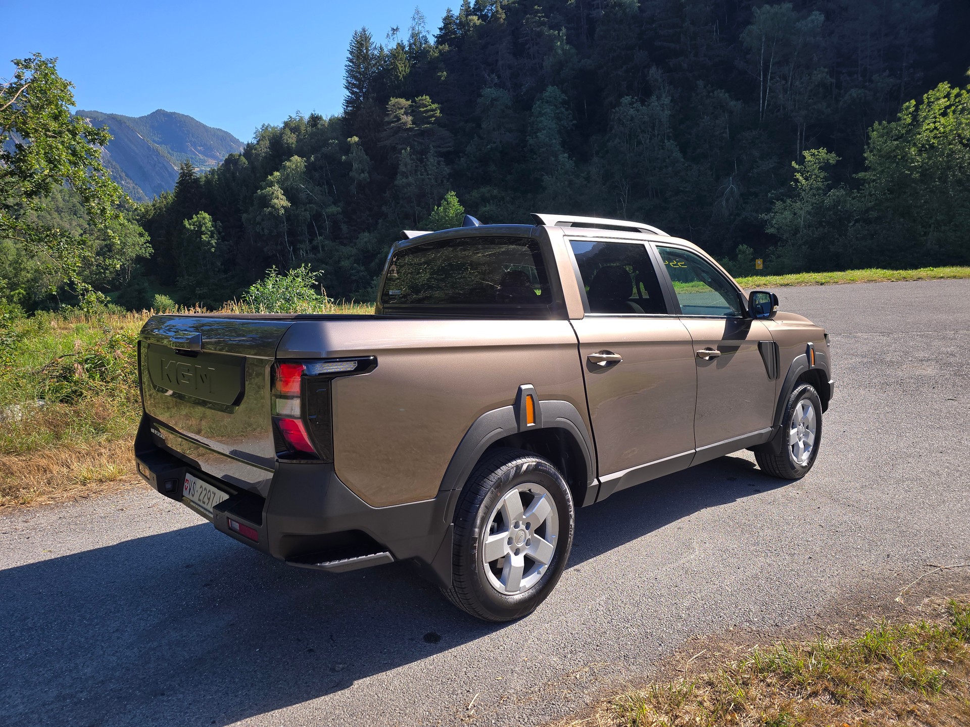 KGM-SsangYong MUSSO-showroom-element-2
