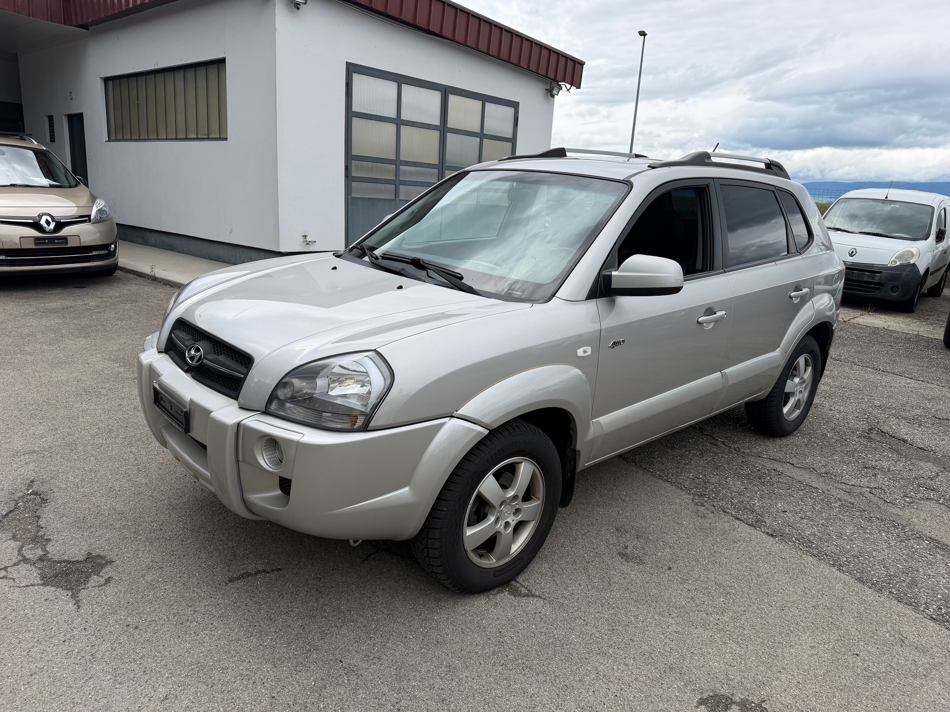 HYUNDAI Tucson 2.7 V6 Style 4WD-image-0