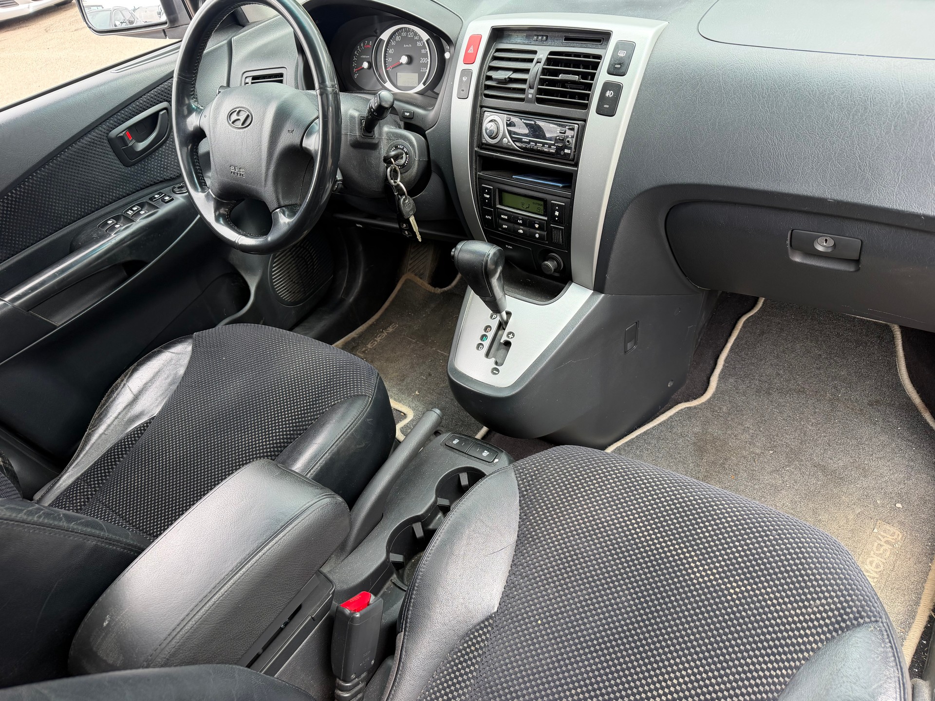 HYUNDAI Tucson 2.7 V6 Style 4WD-image-1