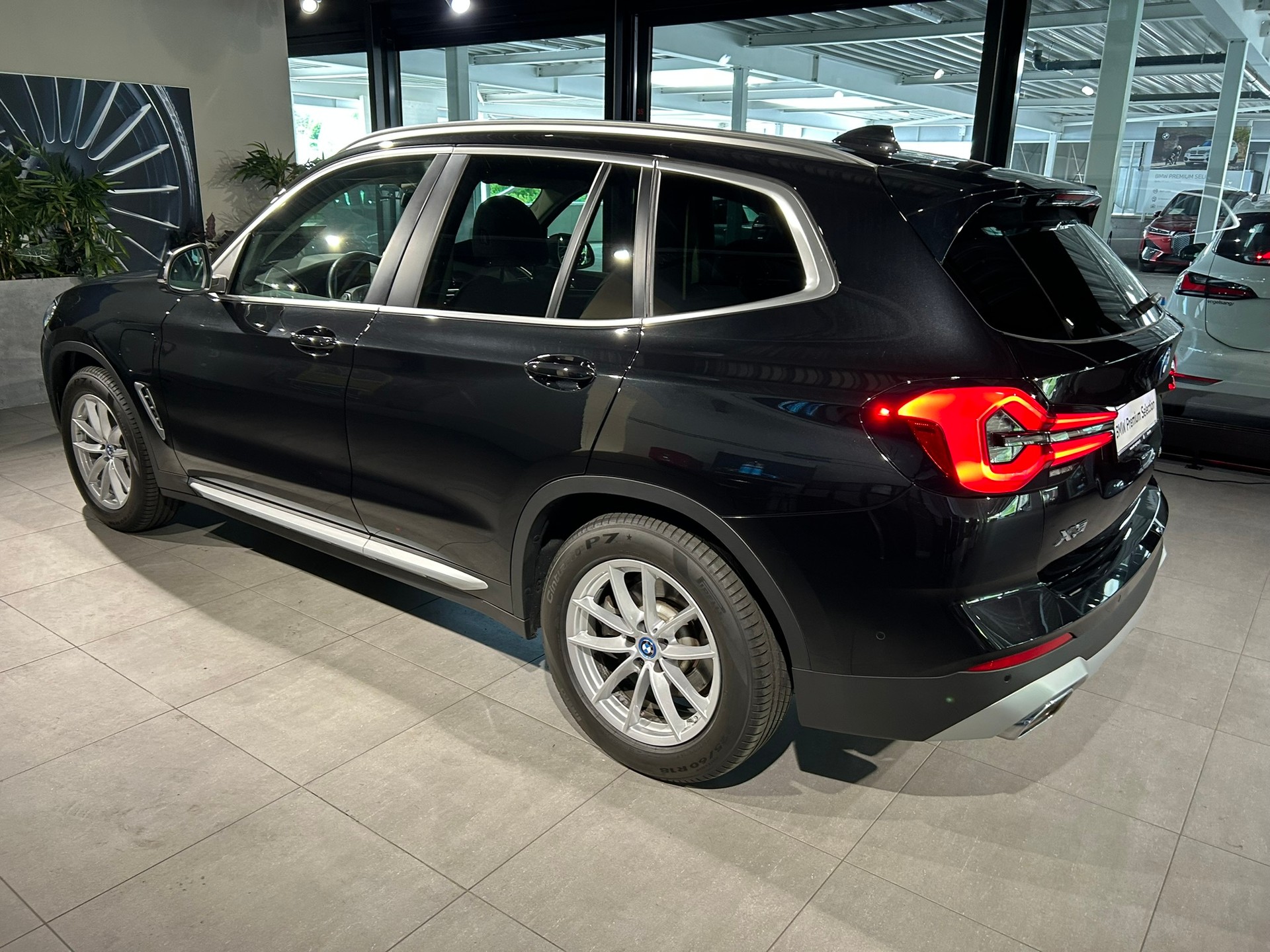 BMW X3 xDrive 30e-image-14