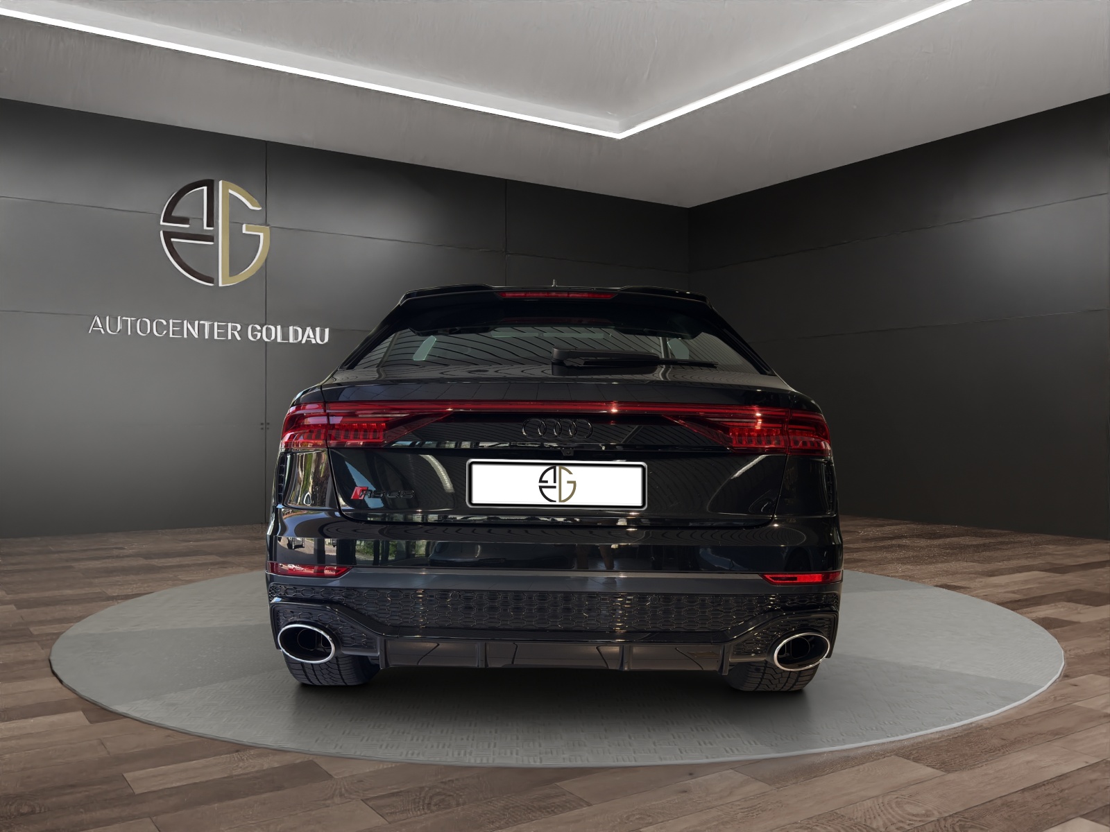 AUDI RSQ8 quattro tiptronic-image-2