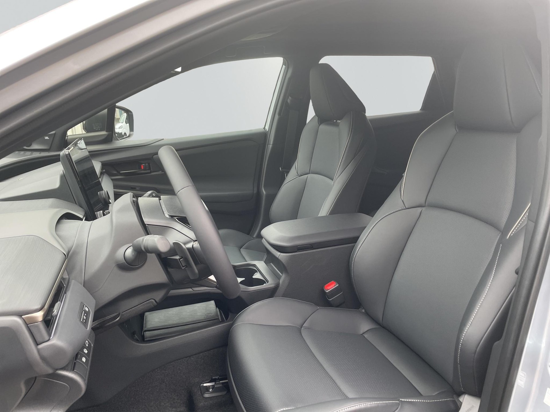 TOYOTA bZ4X Touring Premium AWD-image-9