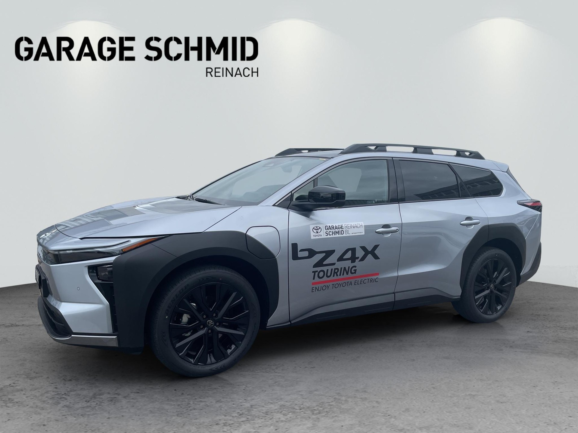 TOYOTA bZ4X Touring Premium AWD-showroom-element-2