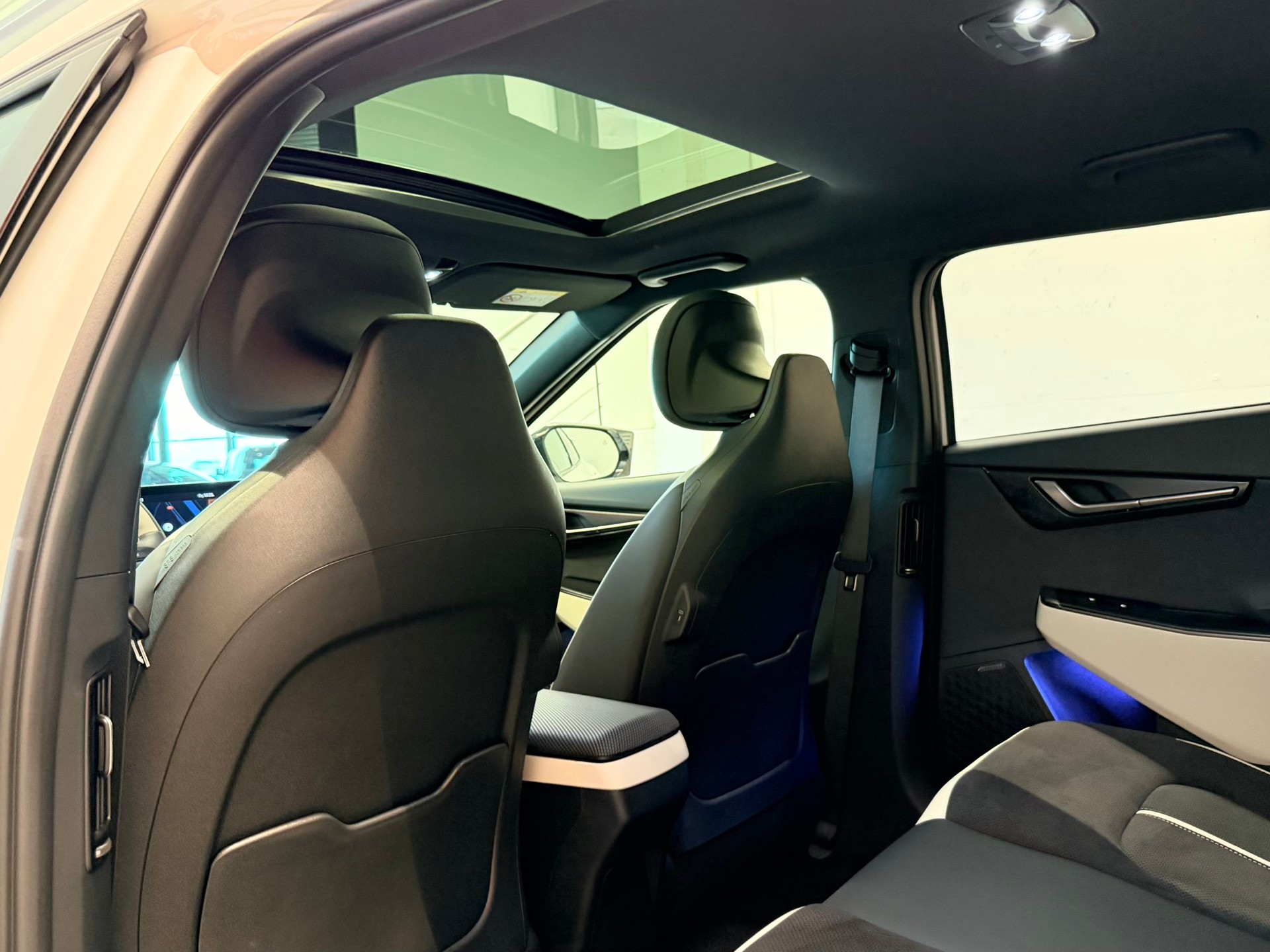KIA EV6 84 kWh GT-Line 4x4-image-17