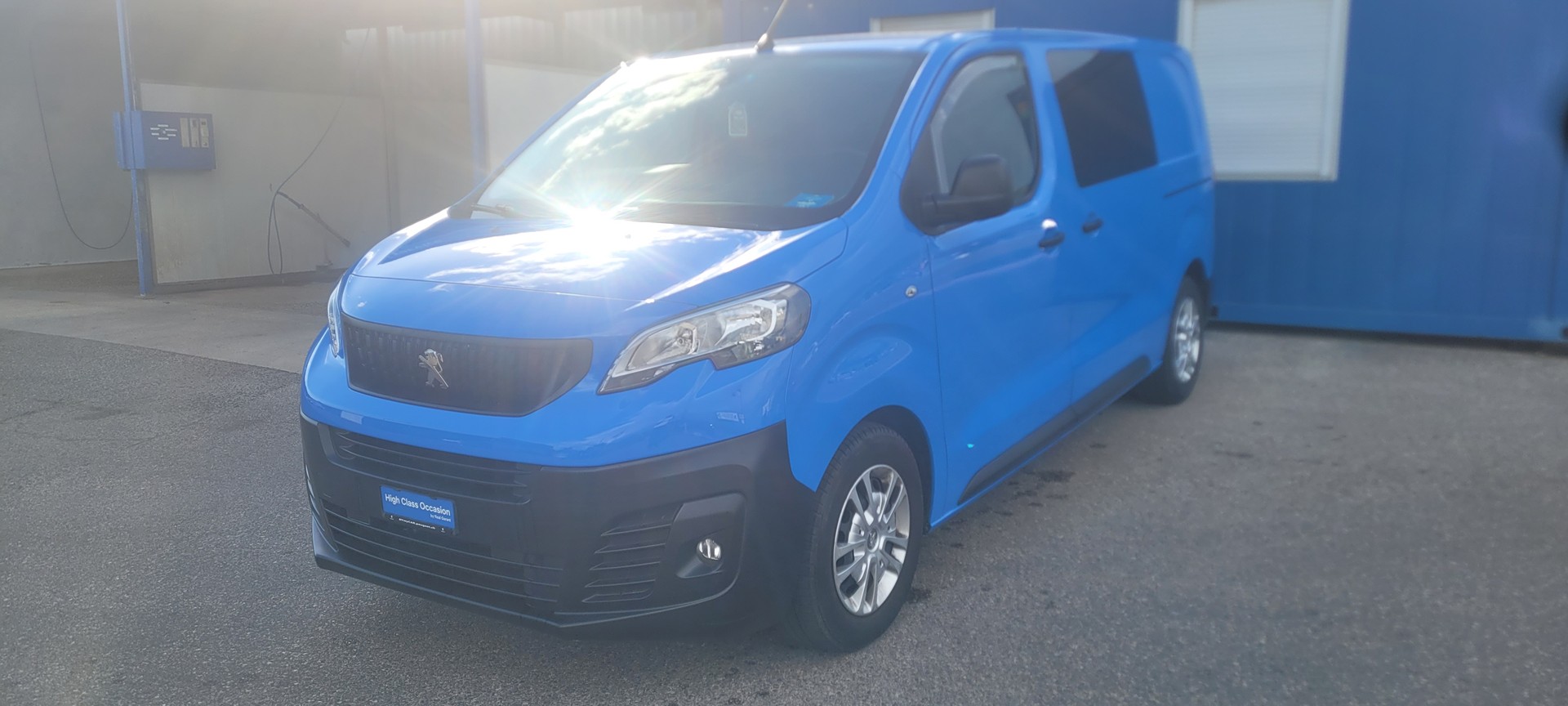 PEUGEOT Expert 1.5 BlueHDi 100 S&S Pro Standard-image-0