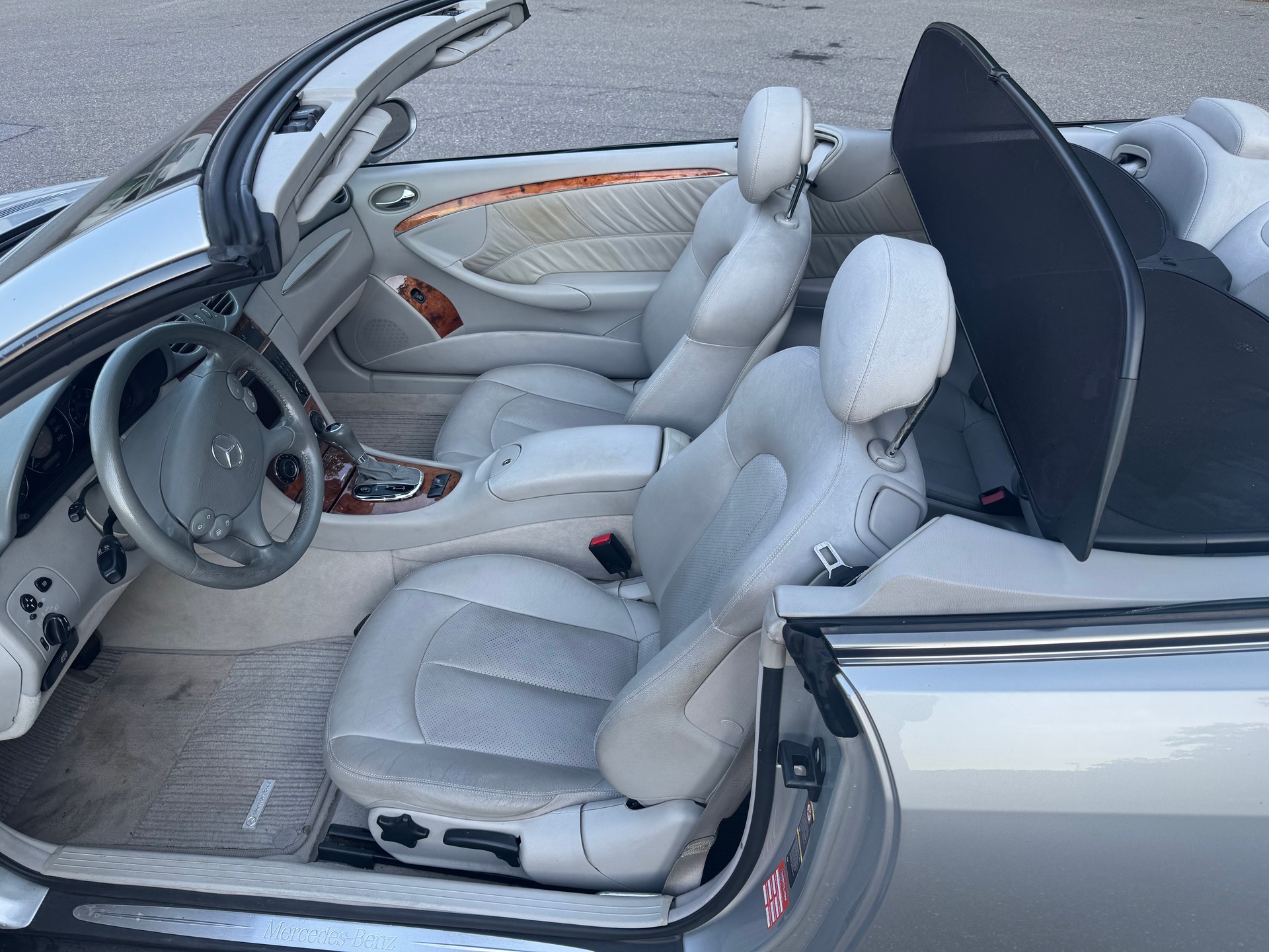 MERCEDES-BENZ CLK 240 Elégance-image-7